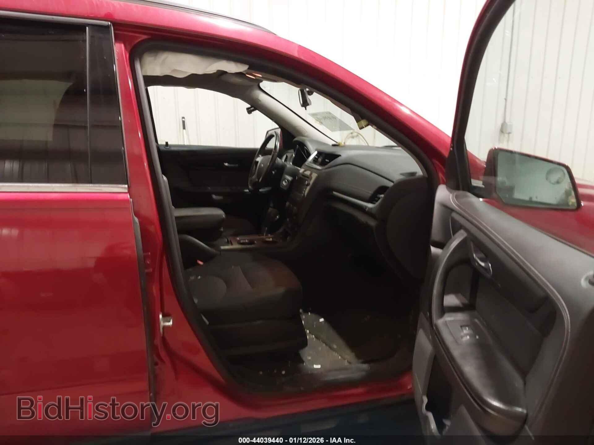 2014 CHEVROLET TRAVERSE - VIN: 1GNKRGKD2EJ318296 - Фото 5