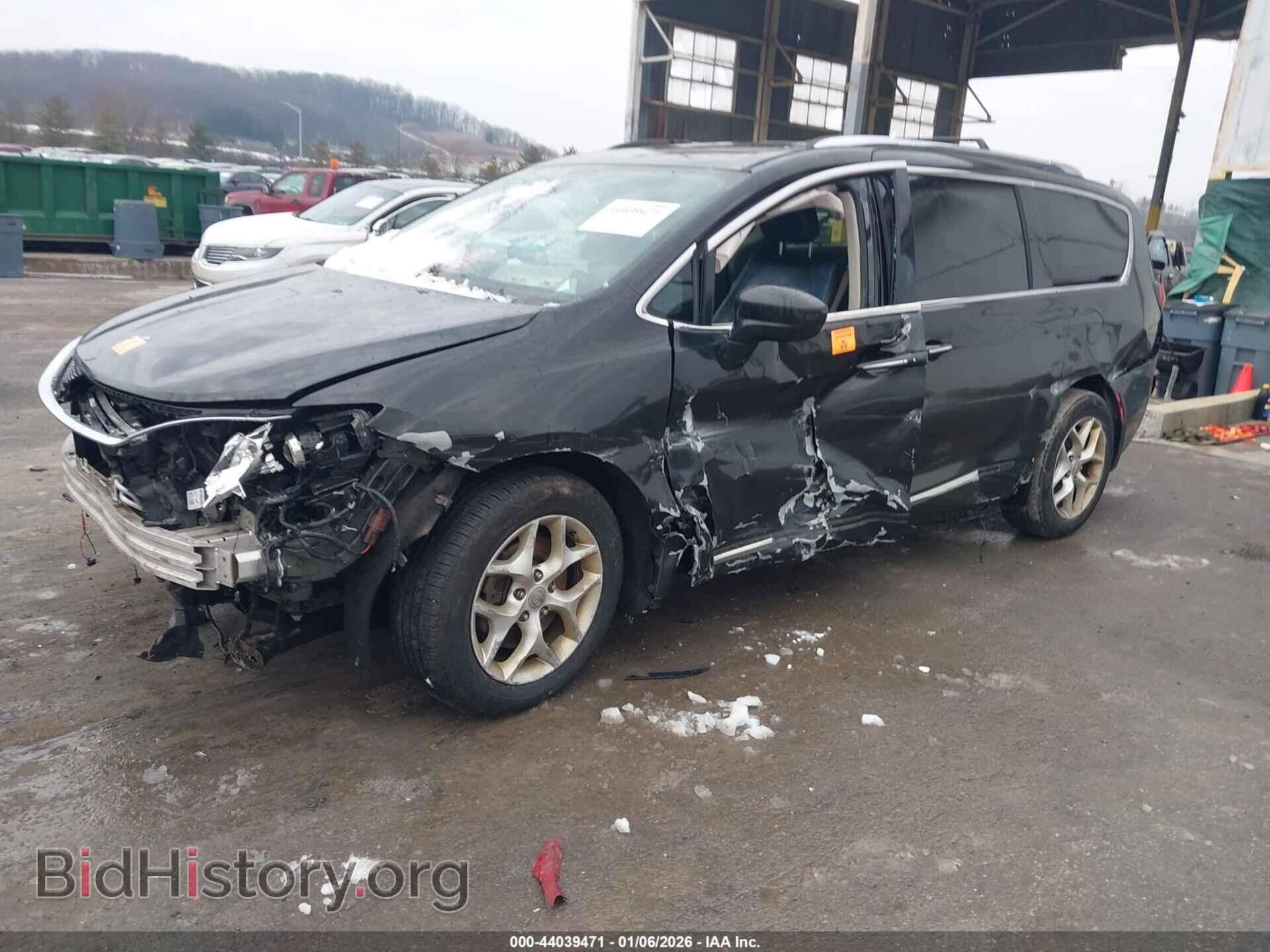 2017 CHRYSLER PACIFICA - VIN: 2C4RC1EG0HR669333 - Фото 2