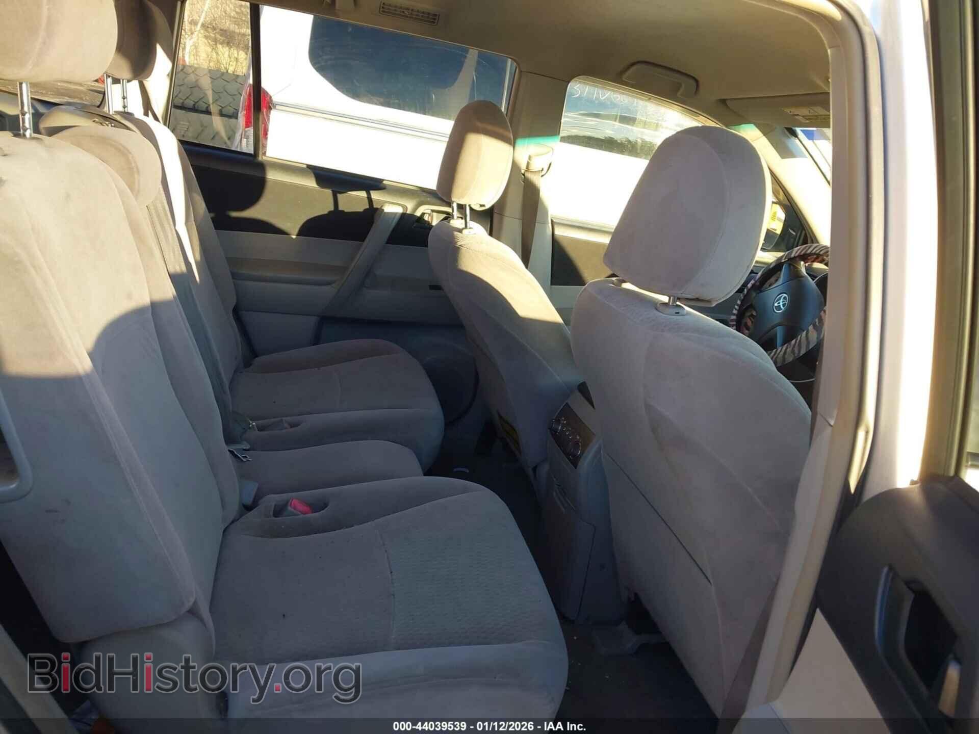2008 TOYOTA HIGHLANDER - VIN: JTEES41AX82040466 - Фото 8