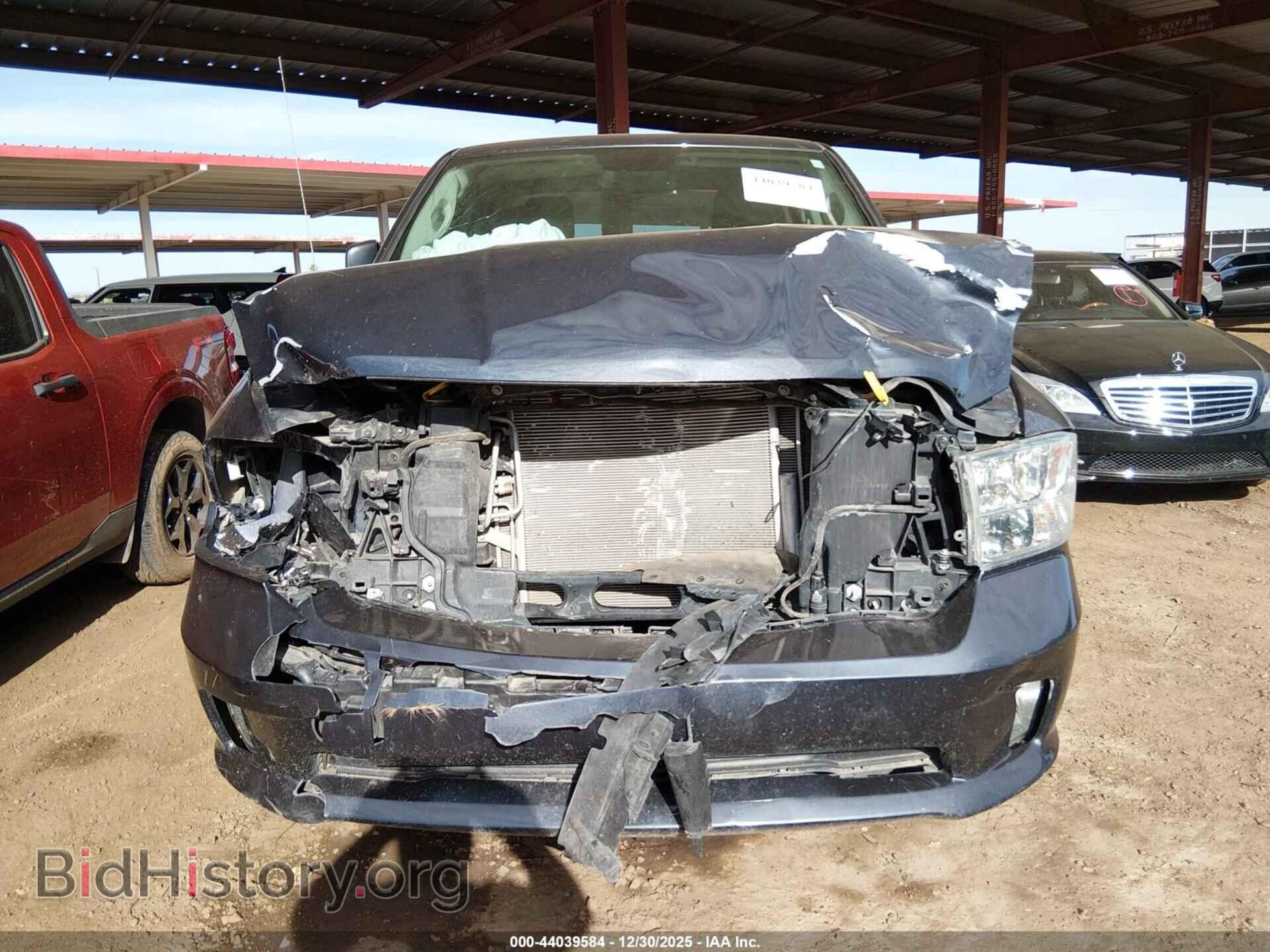 2018 RAM 1500 - VIN: 1C6RR7FG3JS332151 - Фото 6