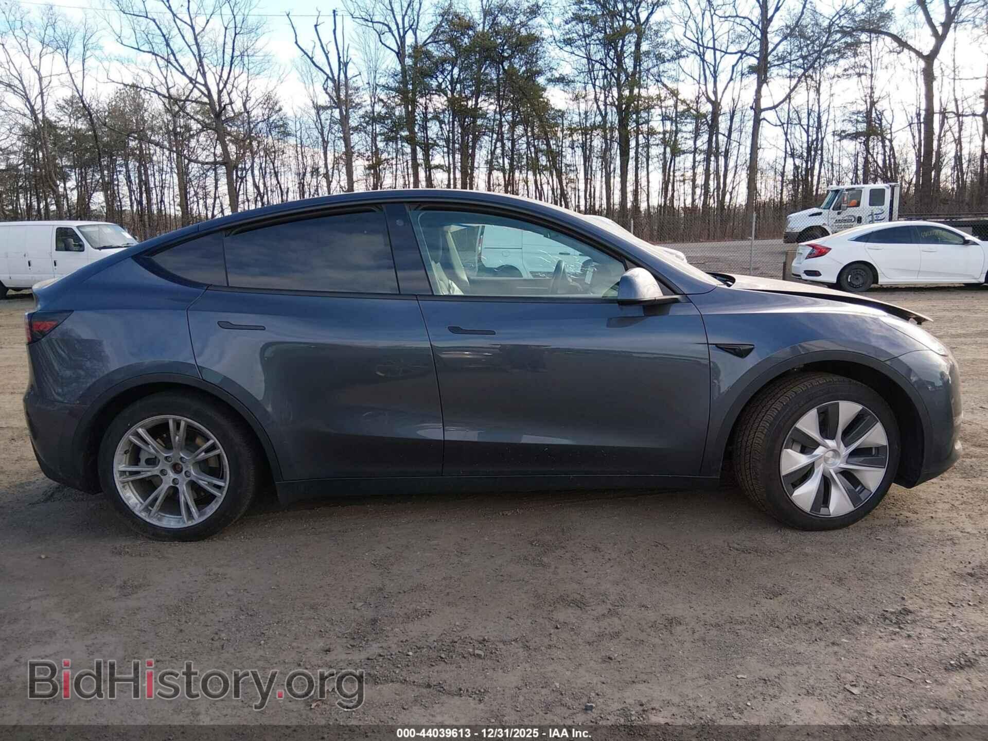2023 TESLA MODEL Y - VIN: 7SAYGDEE2PF617764 - Фото 13
