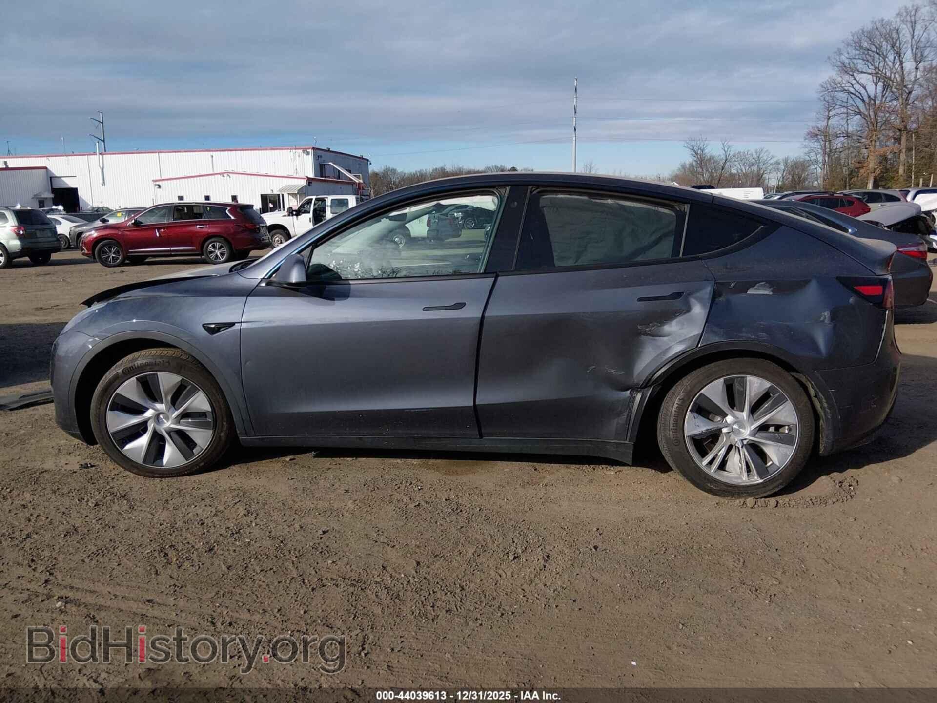 2023 TESLA MODEL Y - VIN: 7SAYGDEE2PF617764 - Фото 14