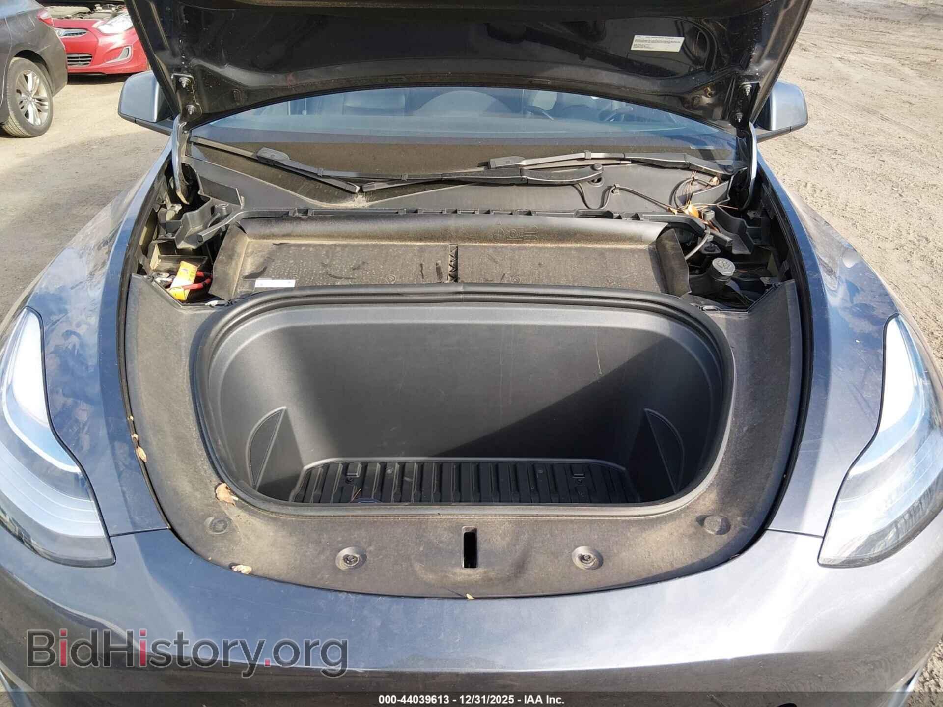 2023 TESLA MODEL Y - VIN: 7SAYGDEE2PF617764 - Фото 10
