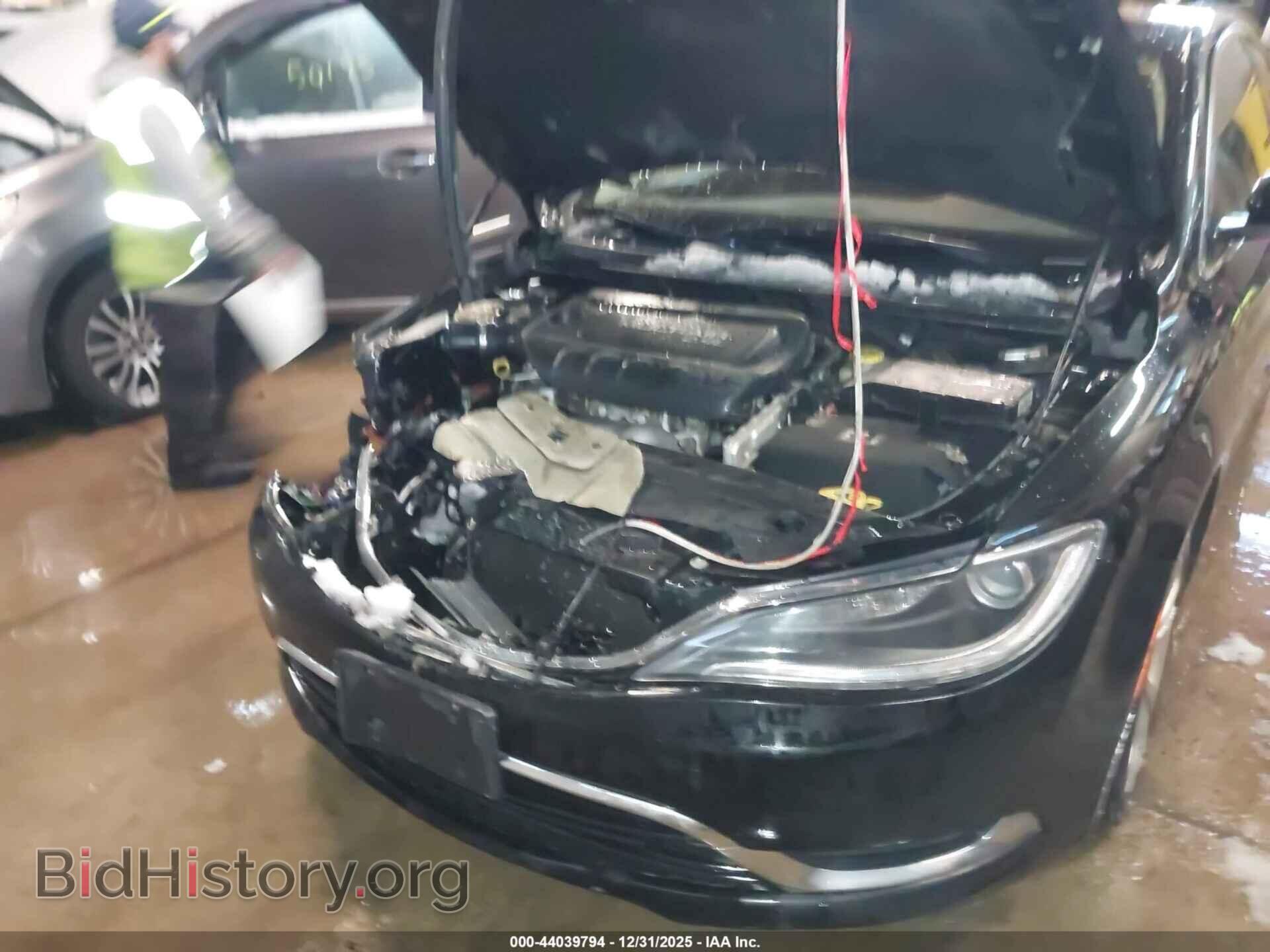 2015 CHRYSLER 200 - VIN: 1C3CCCAB6FN710364 - Фото 12
