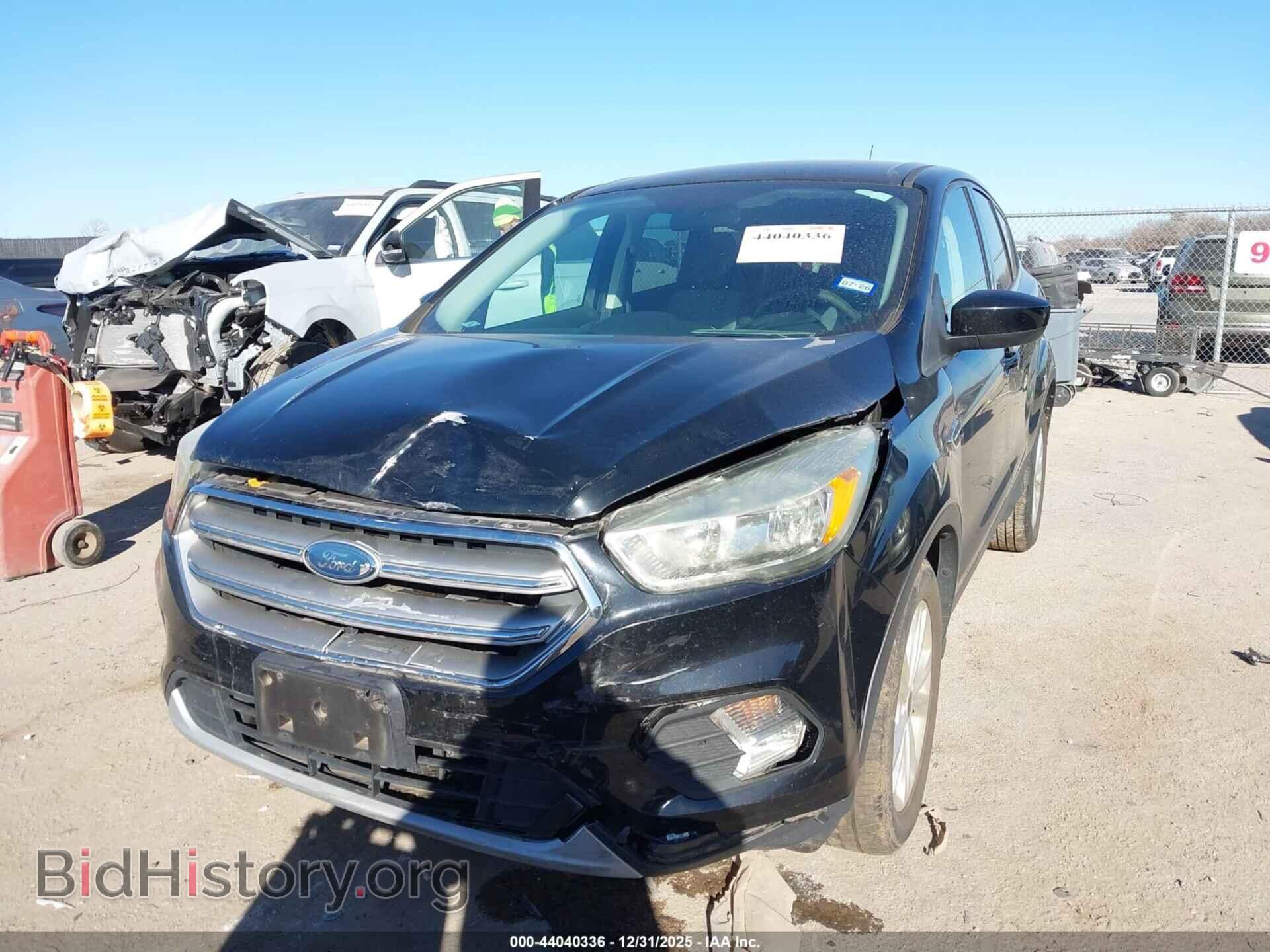 2017 FORD ESCAPE - VIN: 1FMCU0GD7HUC24778 - Фото 2