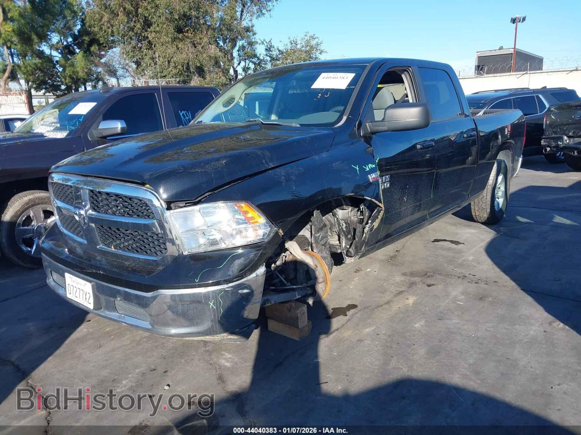 2019 RAM 1500 CLASSIC - VIN: 1C6RR6TT5KS603255 - Фото 2