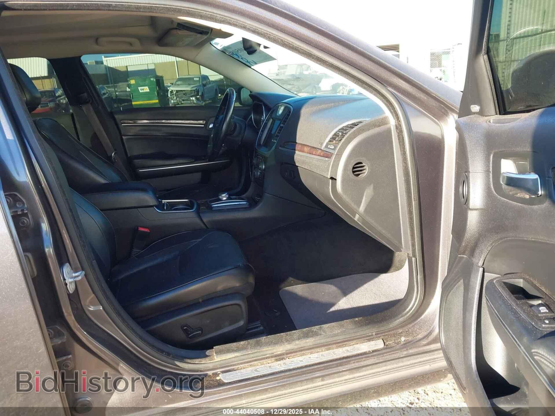 2016 CHRYSLER 300C - VIN: 2C3CCAEG7GH189854 - Фото 5