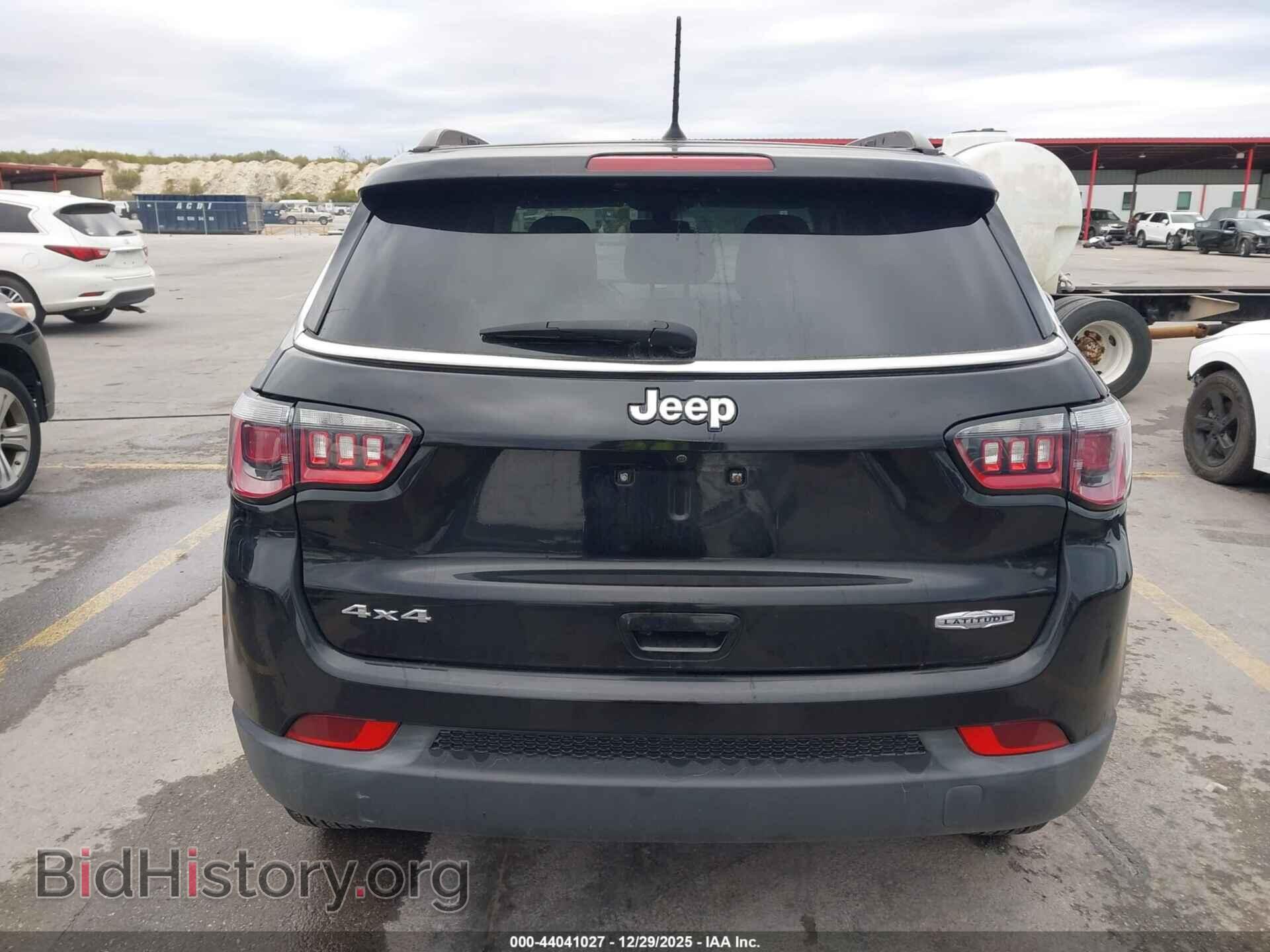 2018 JEEP COMPASS - VIN: 3C4NJDBB0JT100936 - Фото 16