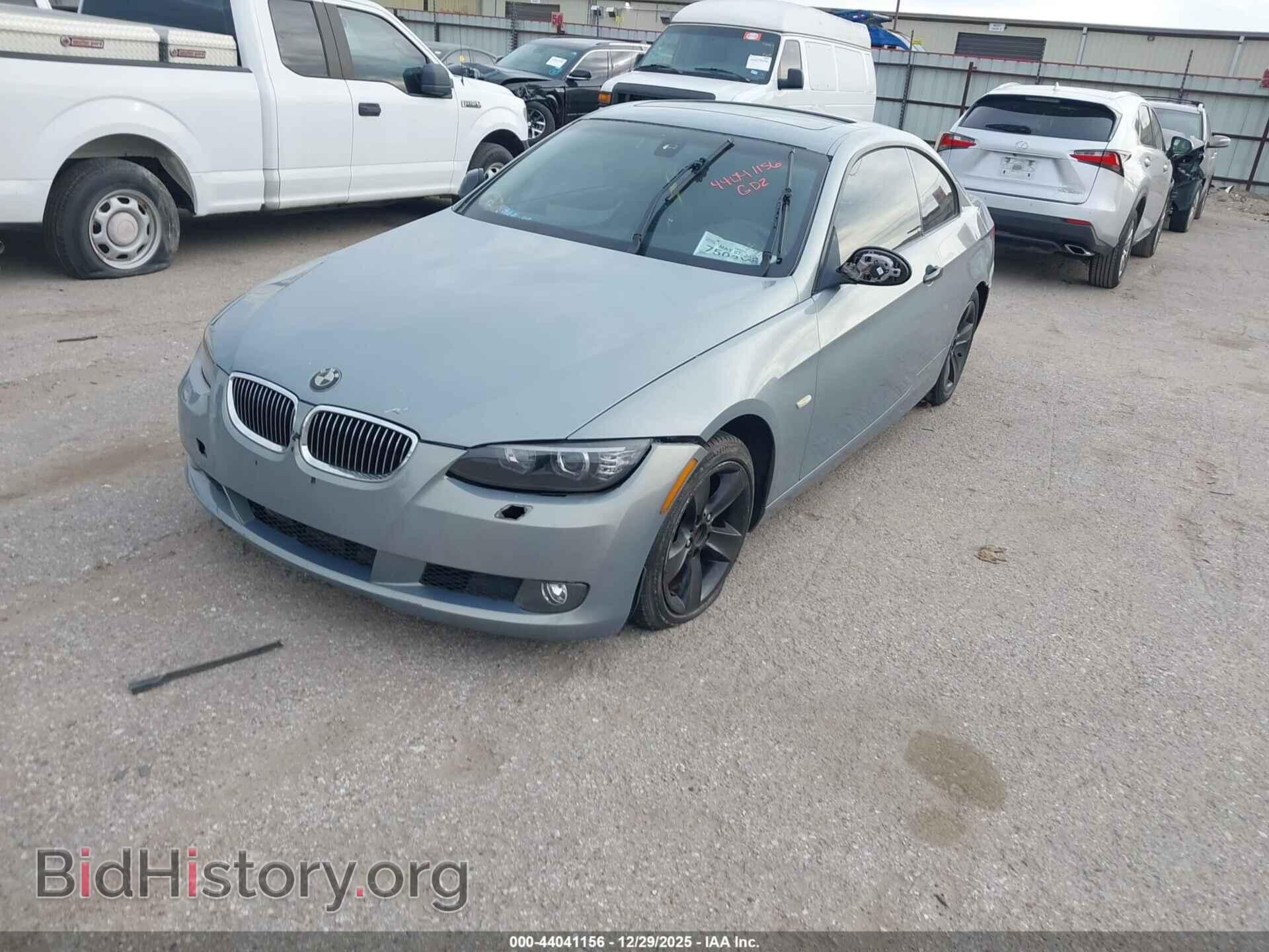2008 BMW 328XI - VIN: WBAWC33568PD08996 - Фото 2