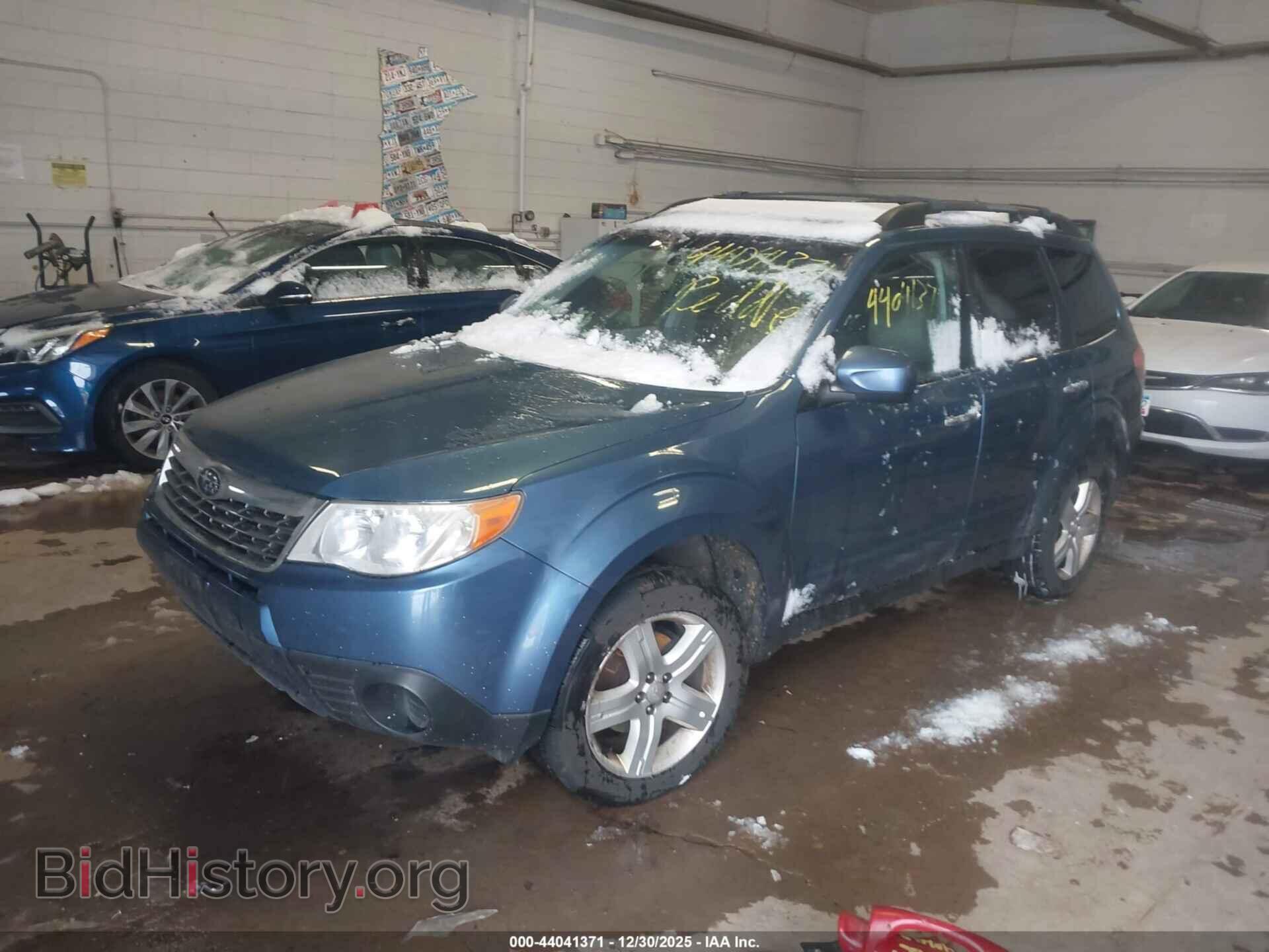 2010 SUBARU FORESTER - VIN: JF2SH6CC1AH798197 - Фото 2