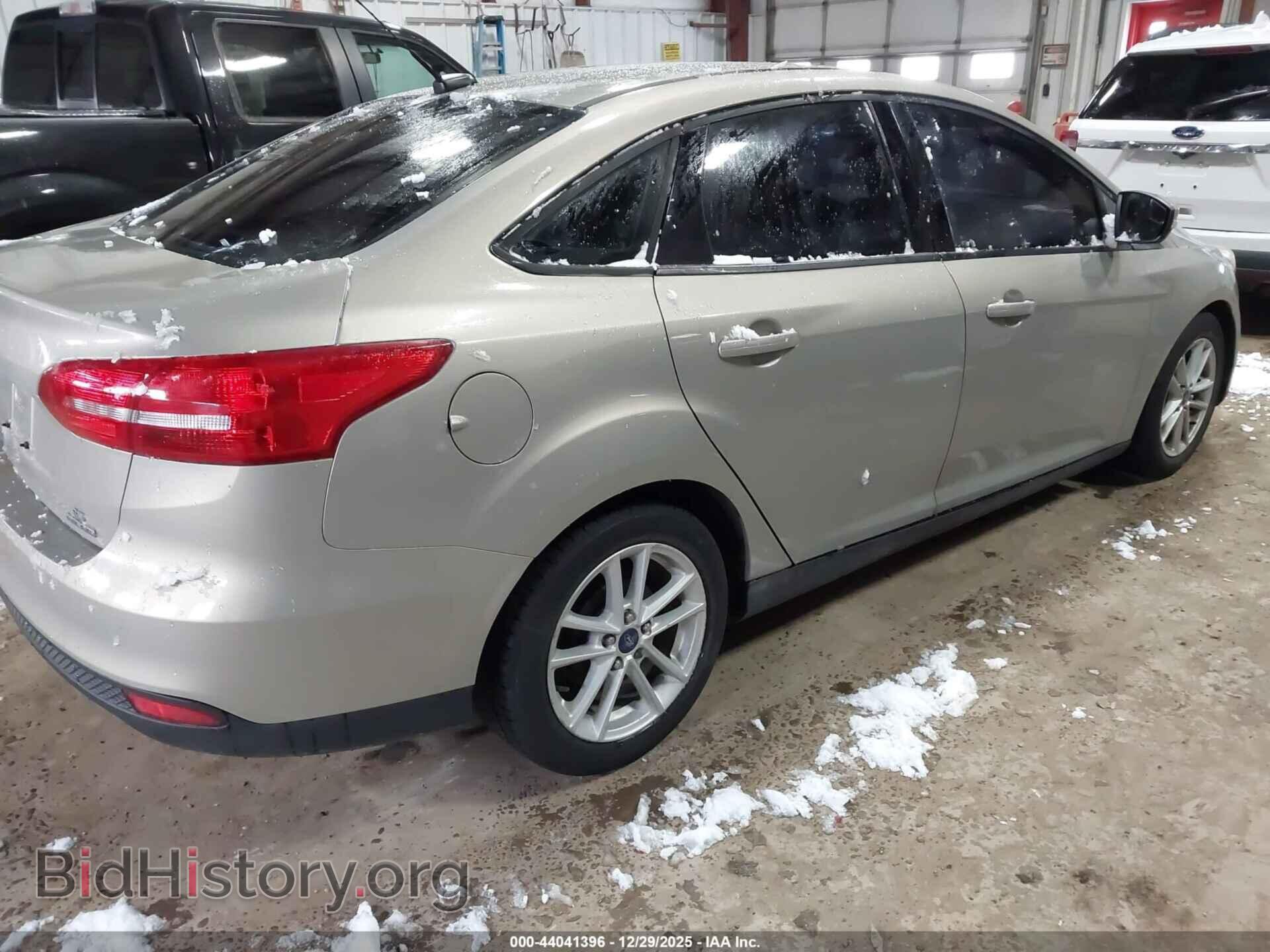 2015 FORD FOCUS - VIN: 1FADP3F2XFL276352 - Фото 4