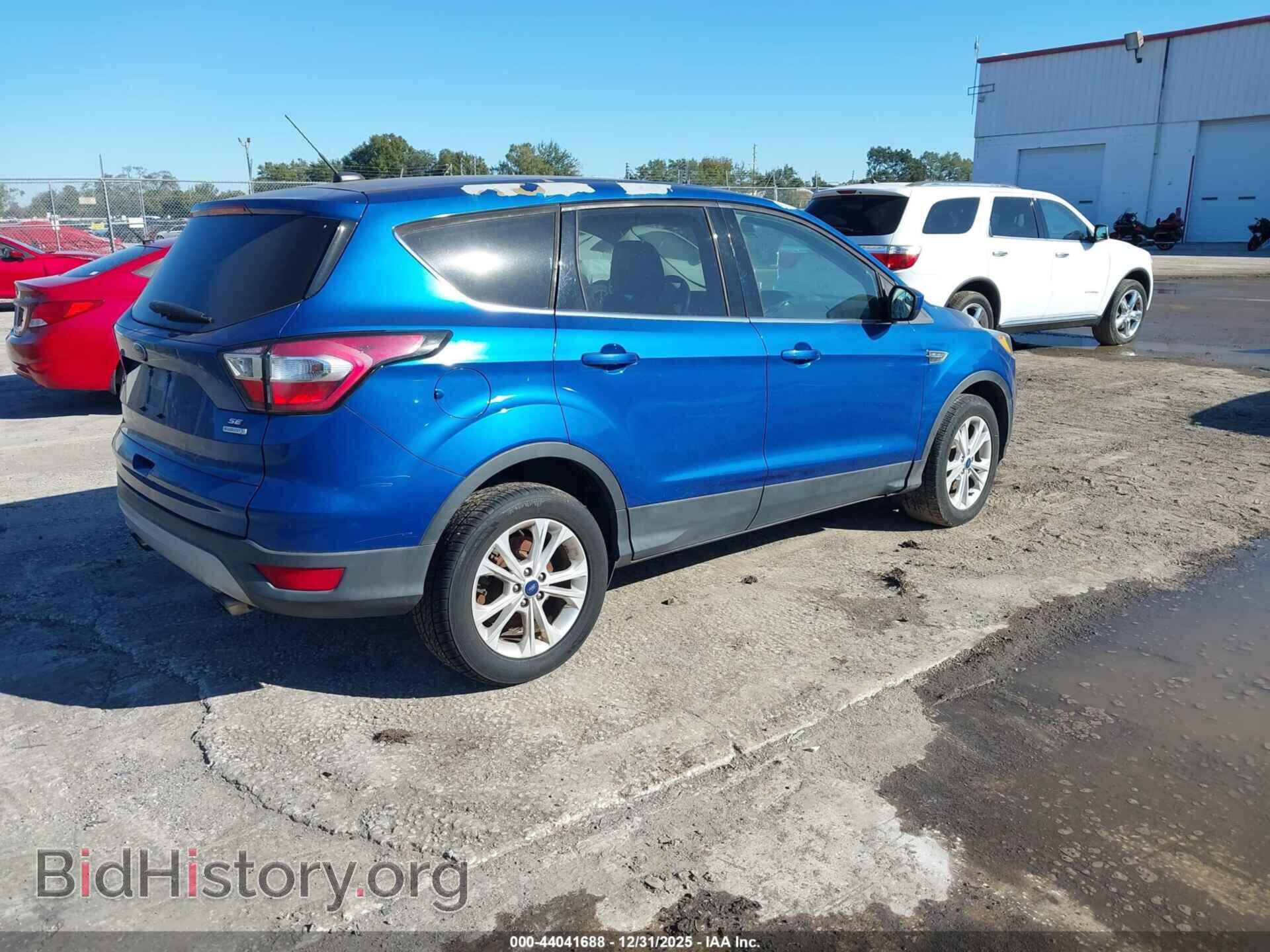 2017 FORD ESCAPE - VIN: 1FMCU0GD5HUD35233 - Фото 4