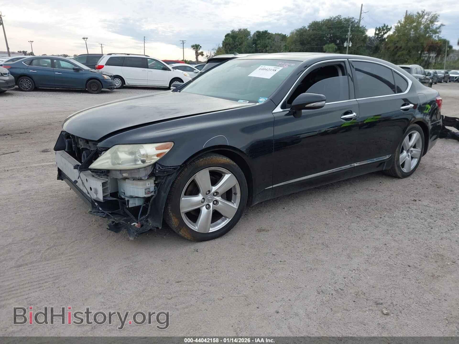 2010 LEXUS LS 460 - VIN: JTHBL5EF0A5100645 - Photo 2