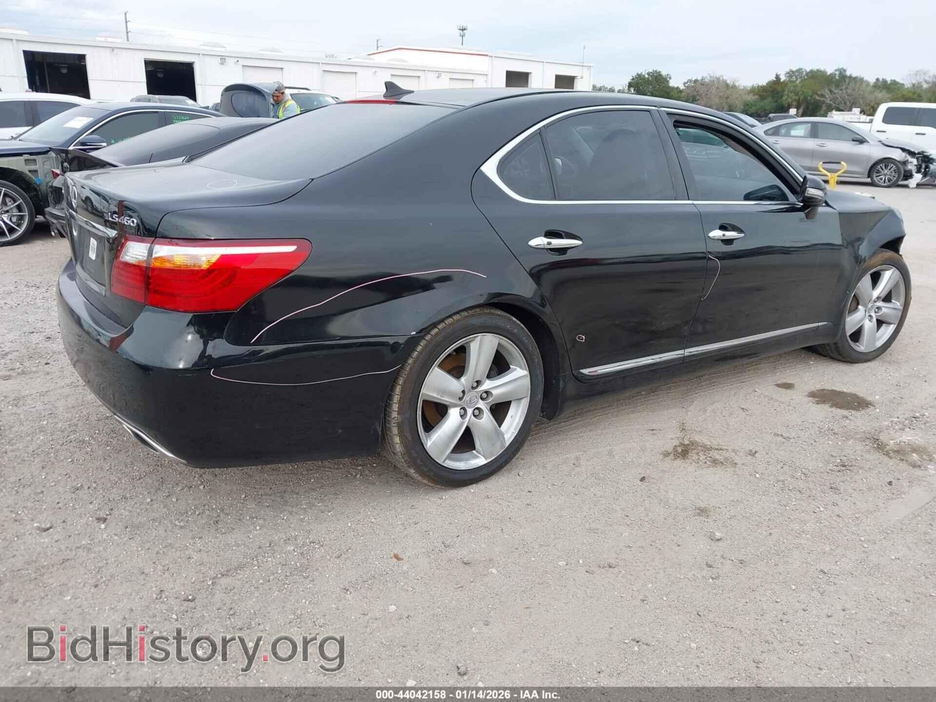 2010 LEXUS LS 460 - VIN: JTHBL5EF0A5100645 - Photo 4
