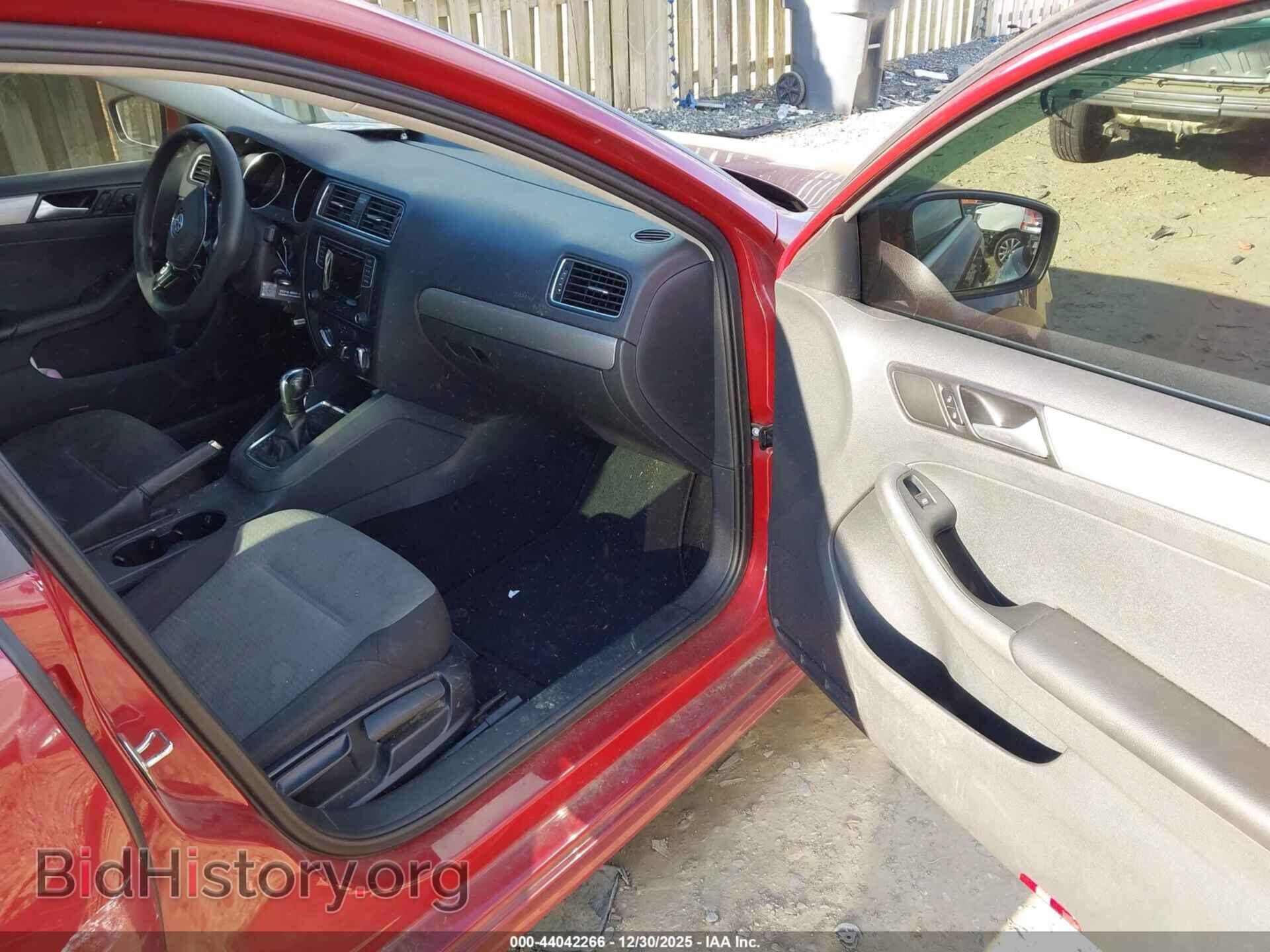 2017 VOLKSWAGEN JETTA - VIN: 3VW2B7AJ6HM385833 - Фото 5