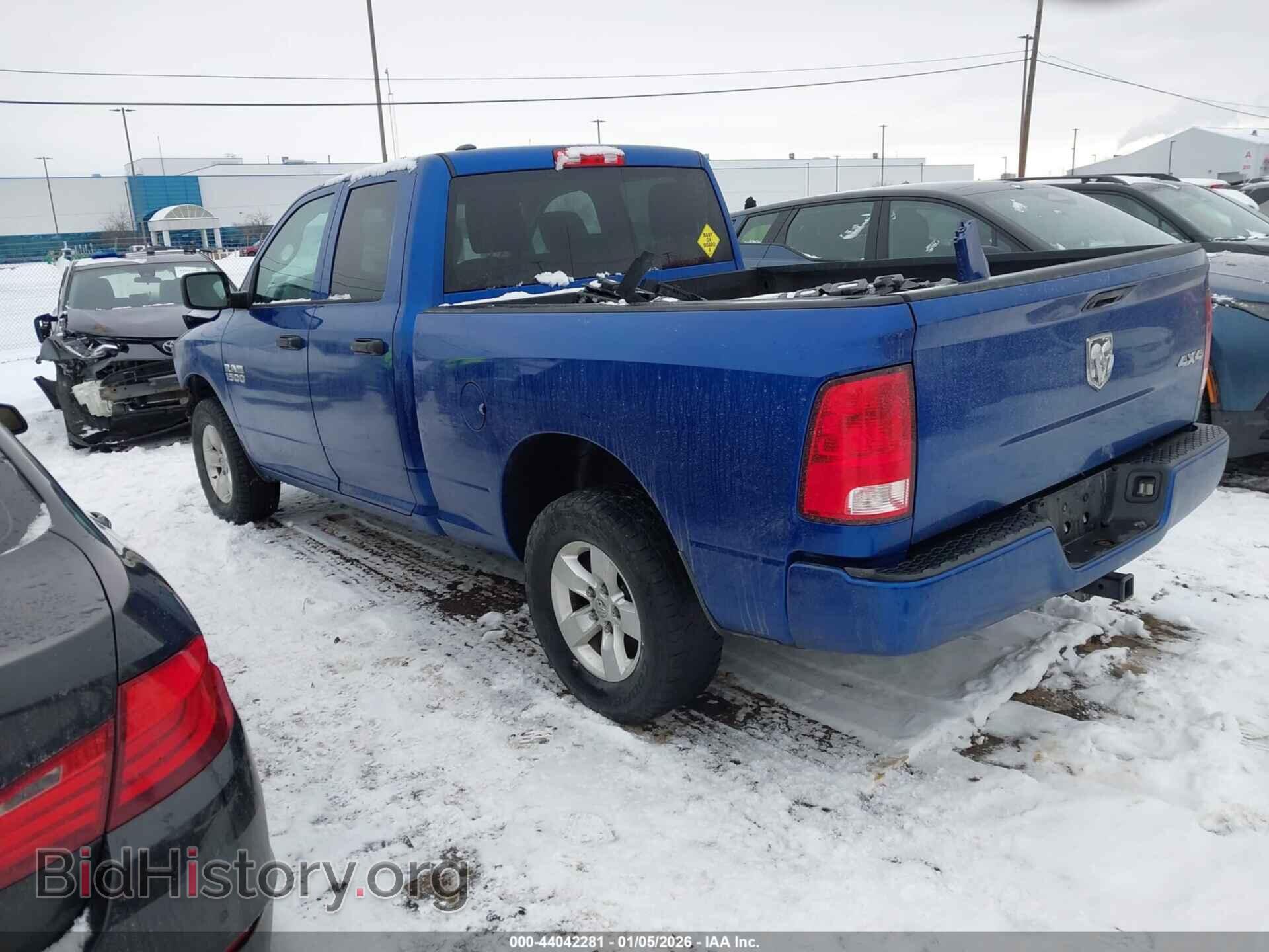 2018 RAM 1500 - VIN: 1C6RR7FG9JS247220 - Фото 3