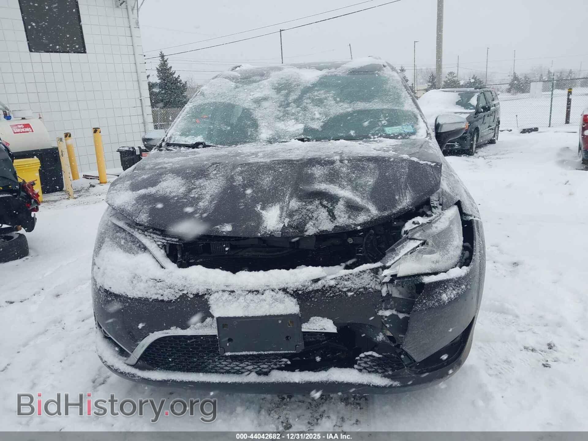 2017 CHRYSLER PACIFICA - VIN: 2C4RC1GG3HR752297 - Фото 12