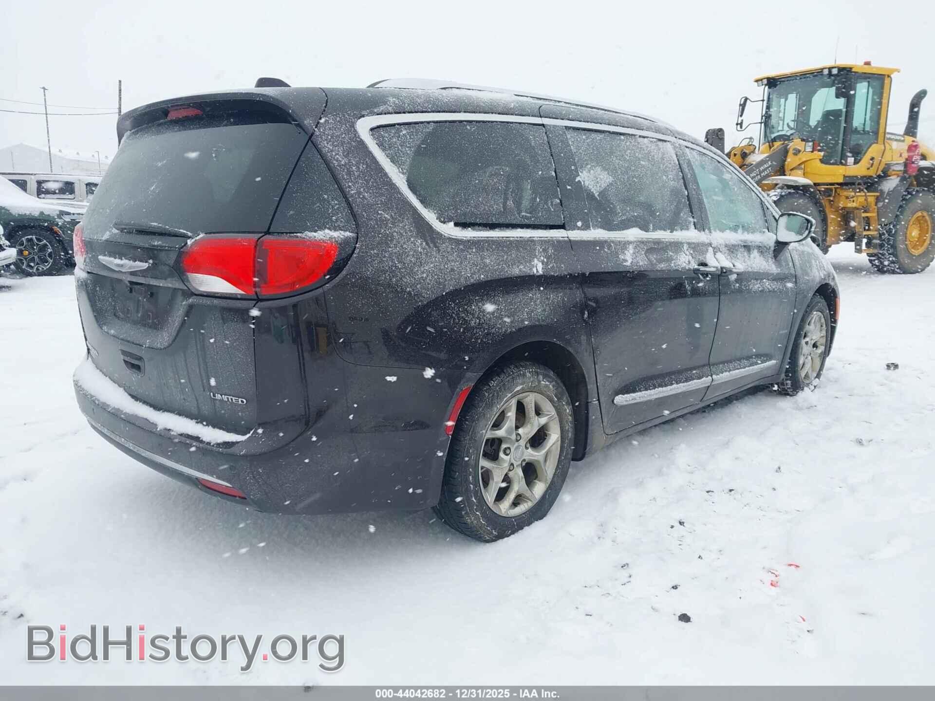 2017 CHRYSLER PACIFICA - VIN: 2C4RC1GG3HR752297 - Фото 4
