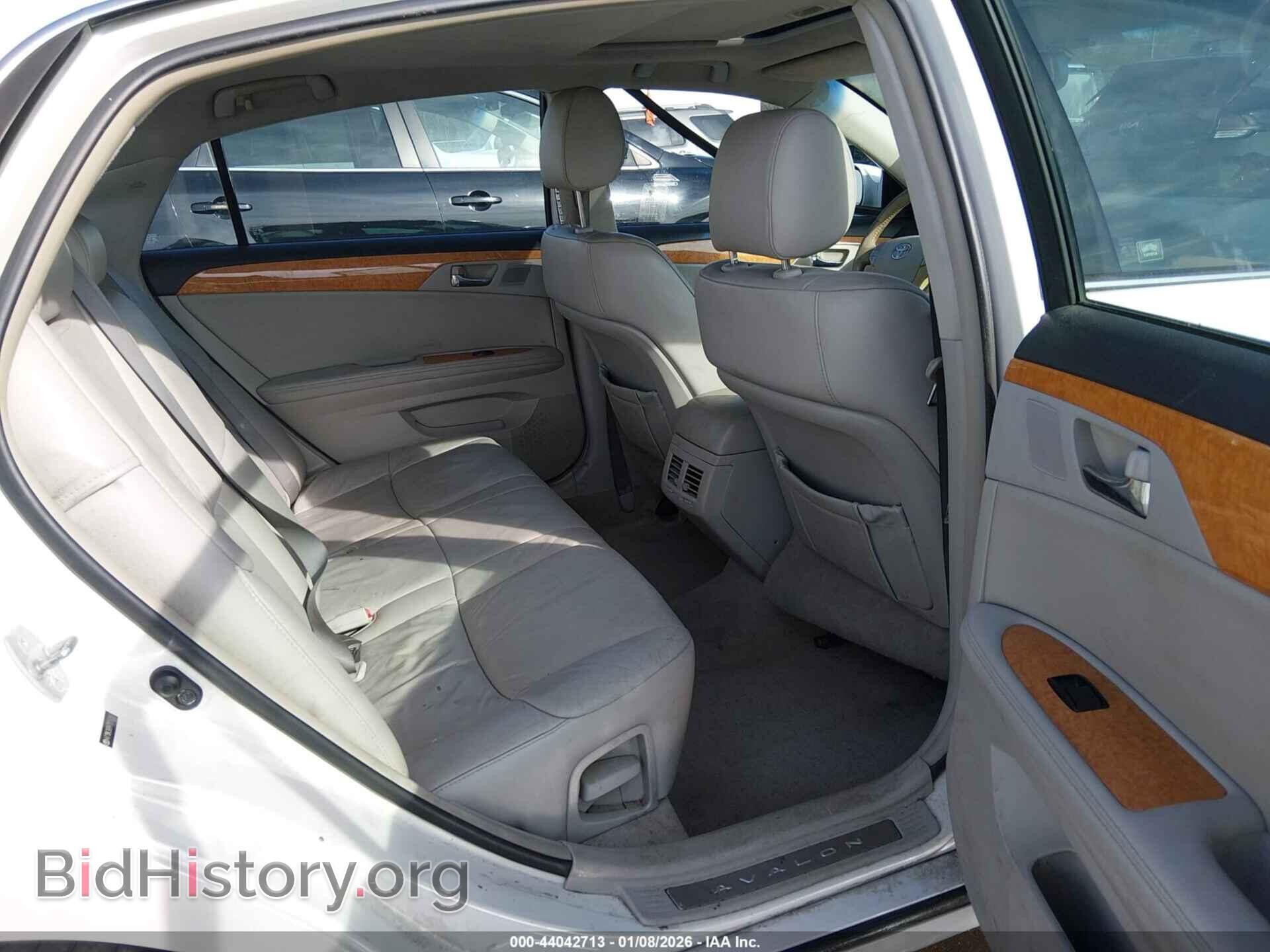 2007 TOYOTA AVALON - VIN: 4T1BK36B47U250062 - Фото 8