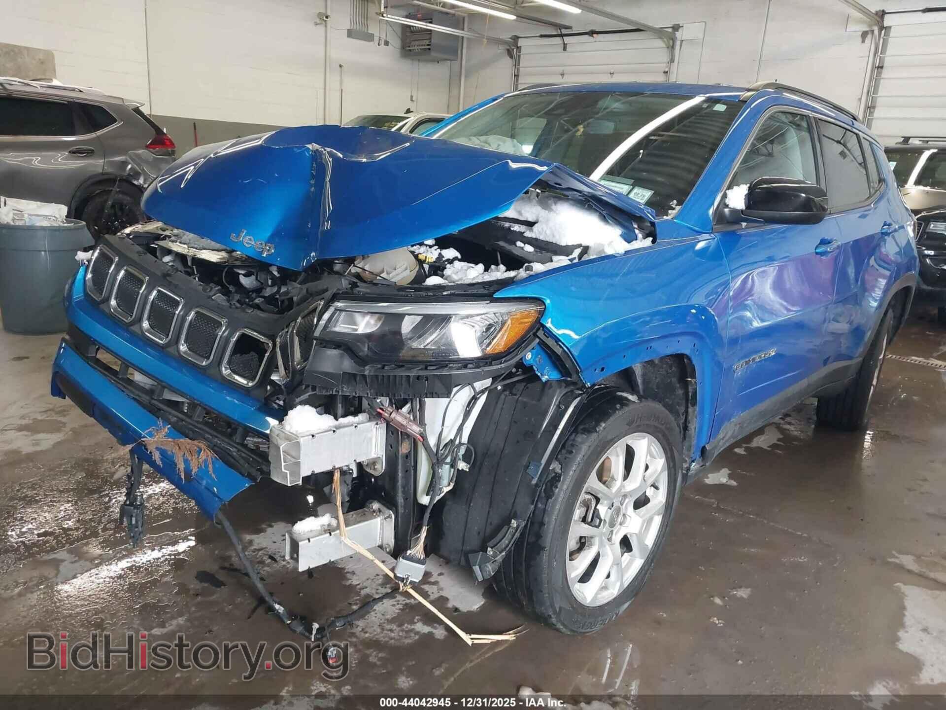 2022 JEEP COMPASS - VIN: 3C4NJDFB1NT169909 - Фото 2