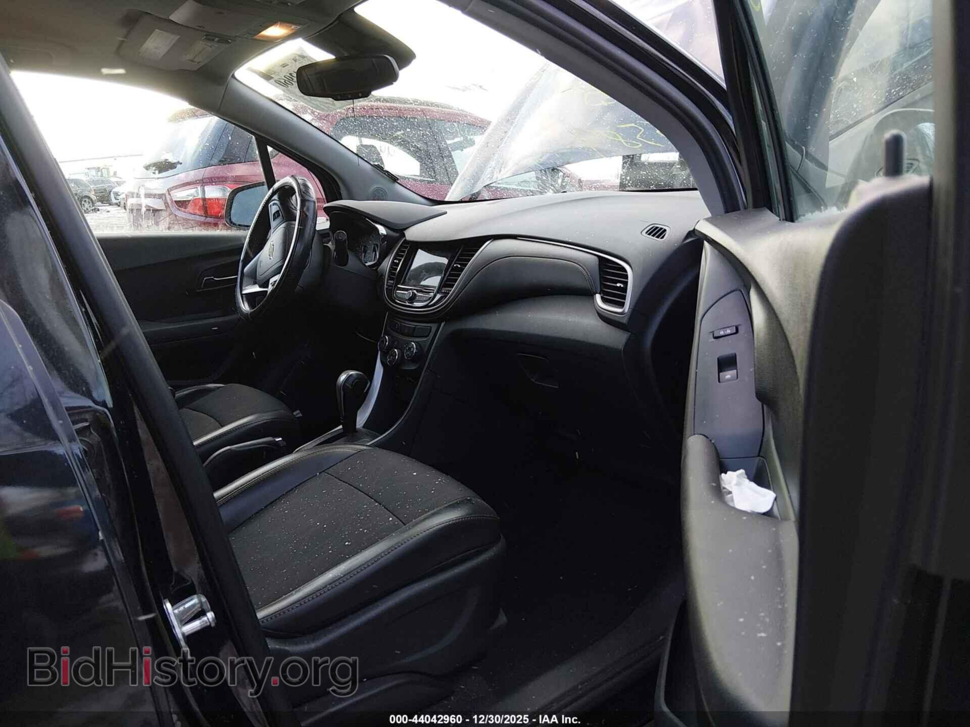 2018 CHEVROLET TRAX - VIN: 3GNCJLSB3JL365584 - Фото 5