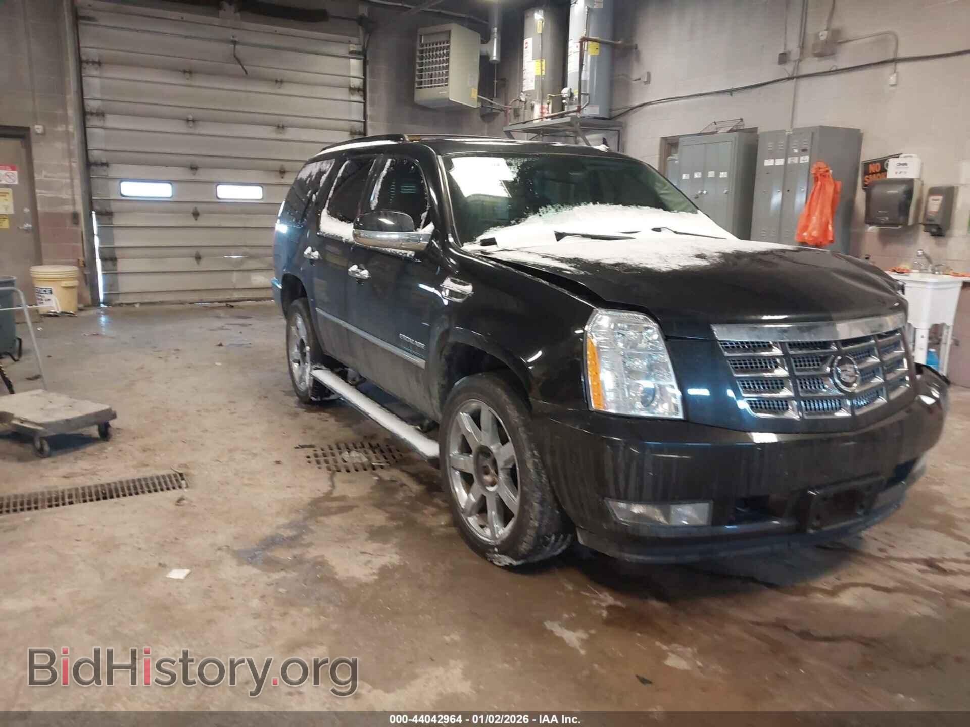 Photo 1GYS4CEF2BR164256 - CADILLAC ESCALADE 2011