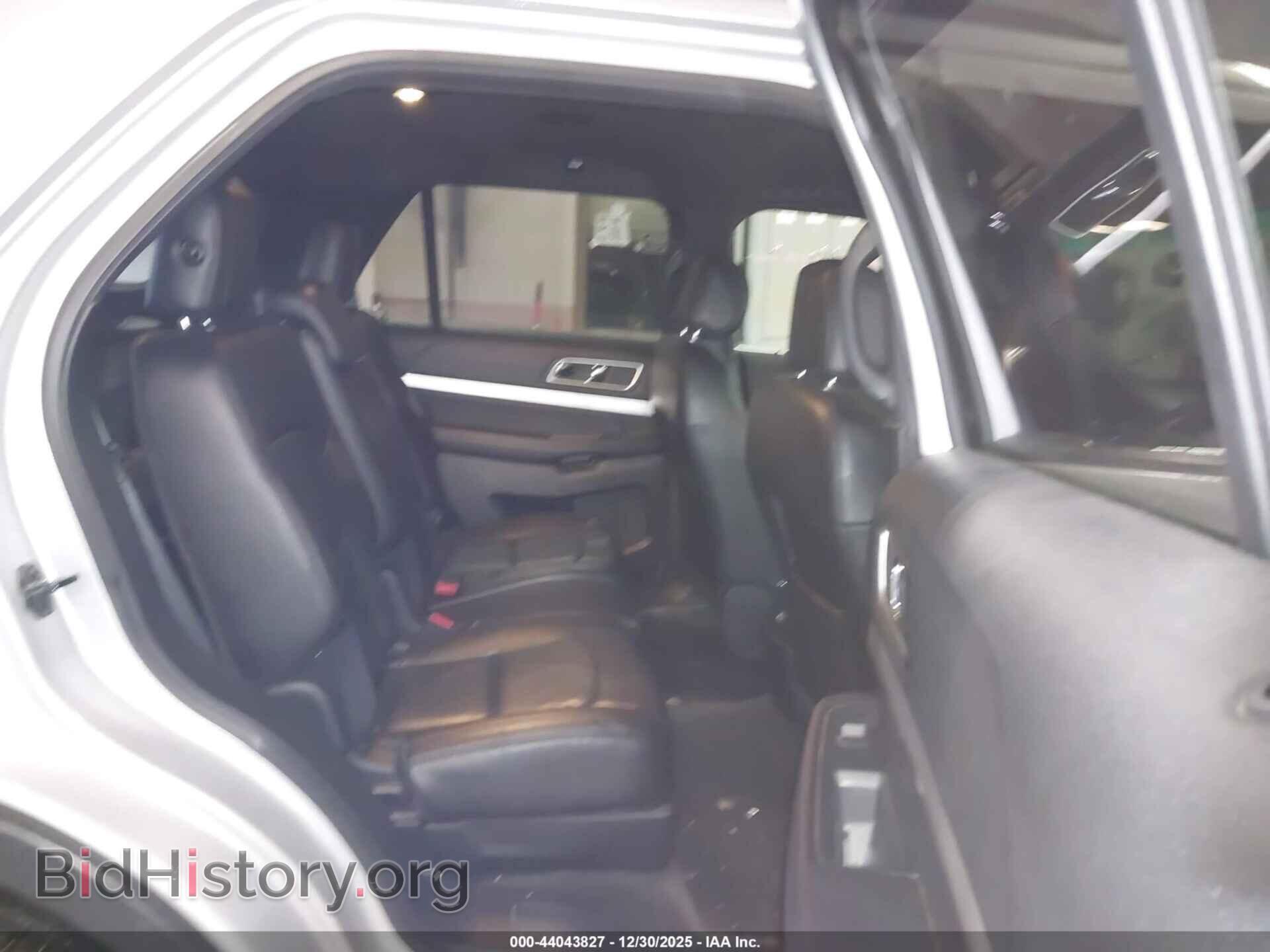 2016 FORD EXPLORER - VIN: 1FM5K8D80GGD24383 - Фото 8