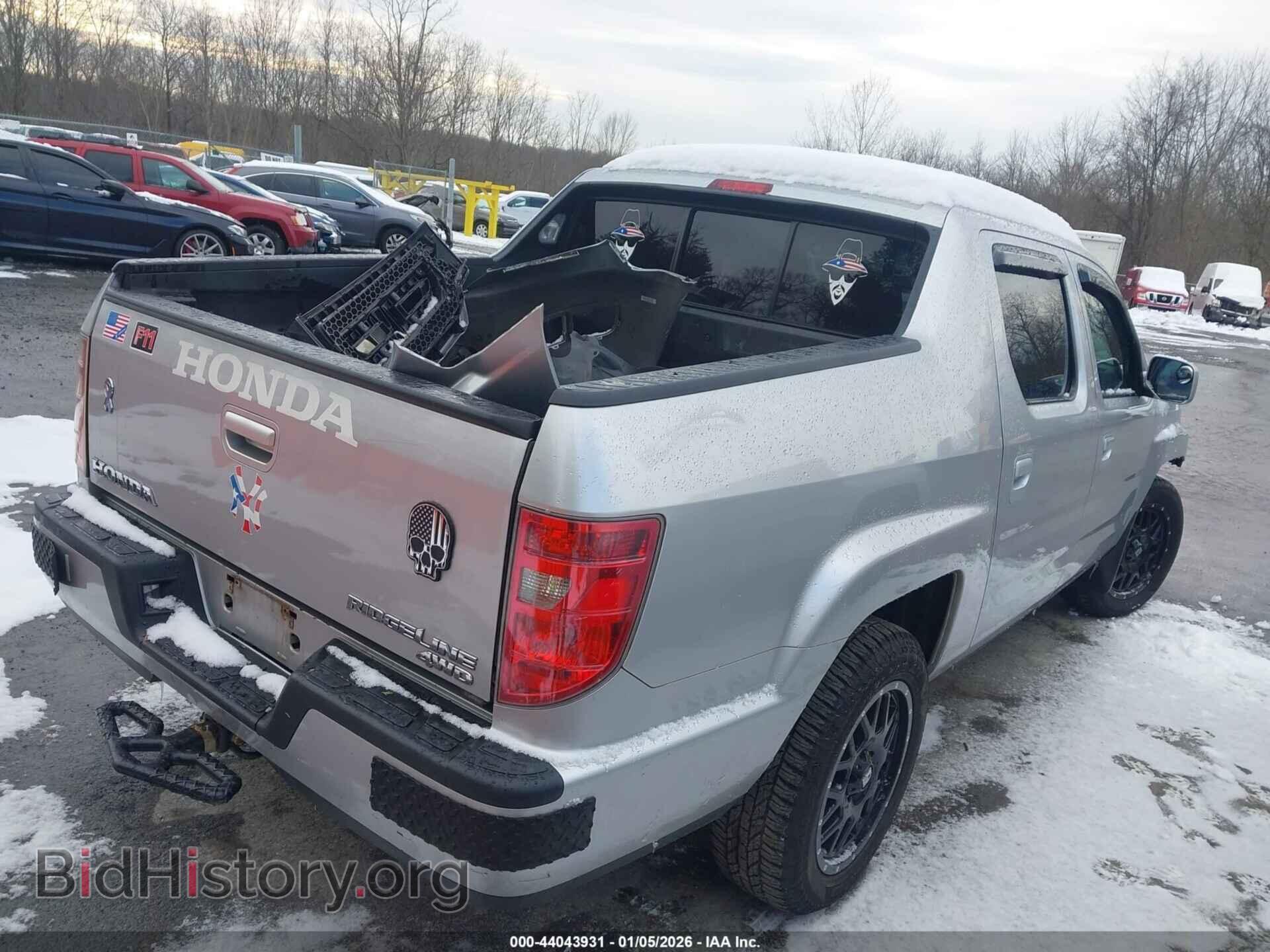 2011 HONDA RIDGELINE - VIN: 5FPYK1F51BB001174 - Photo 4