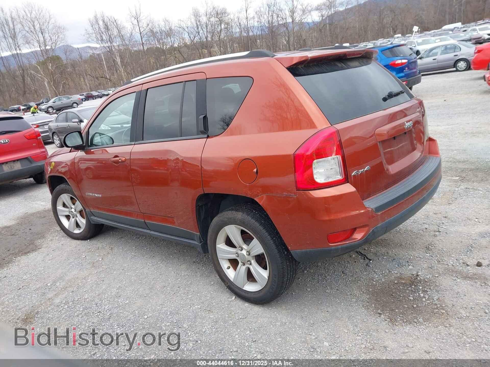 2012 JEEP COMPASS - VIN: 1C4NJDEB3CD599817 - Photo 3