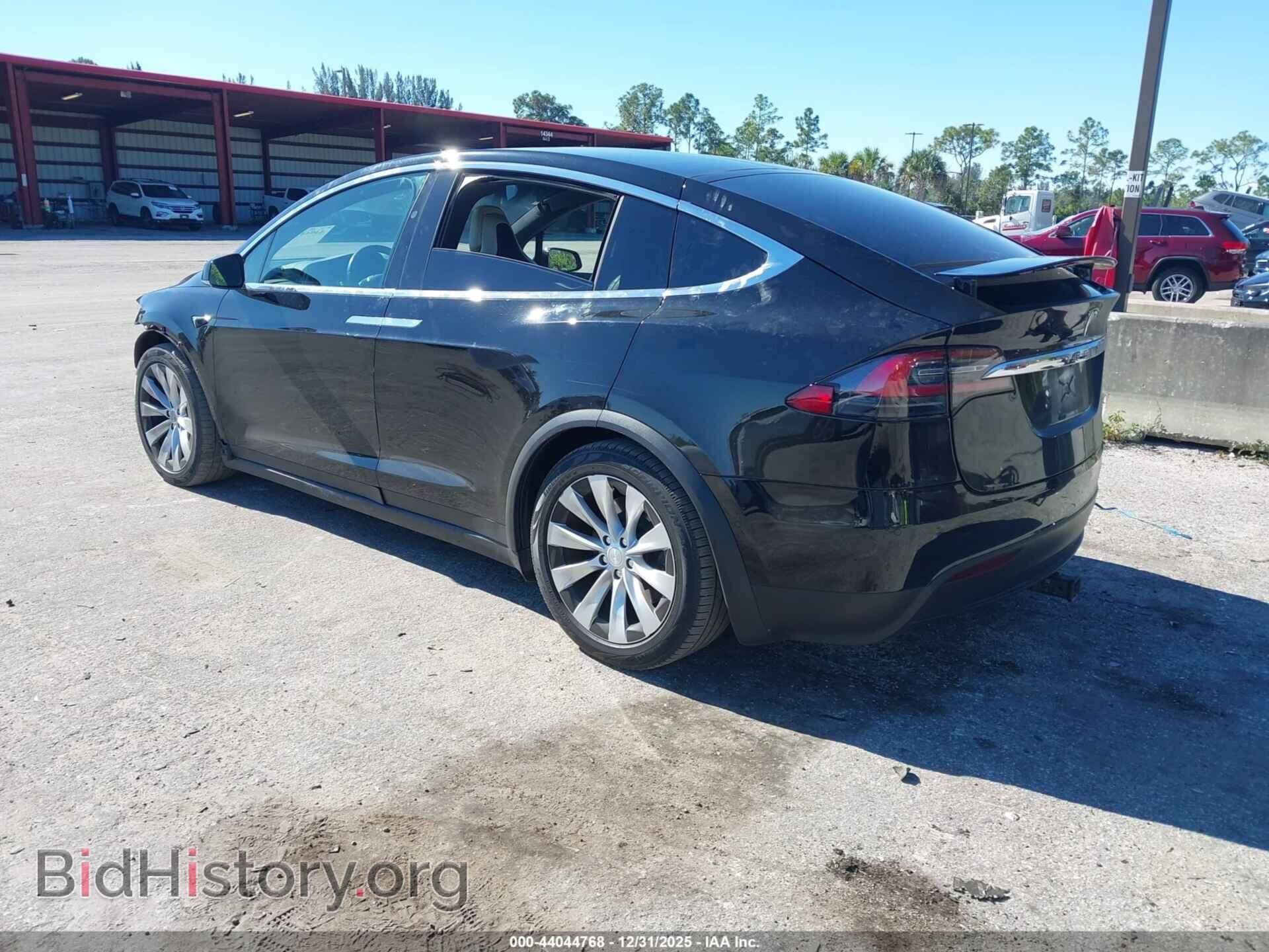 2019 TESLA MODEL X - VIN: 5YJXCAE21KF187131 - Фото 3