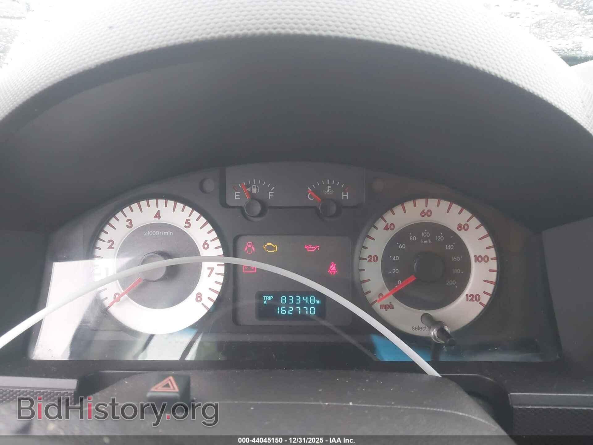 2011 MAZDA TRIBUTE - VIN: 4F2CY0C70BKM02400 - Фото 7