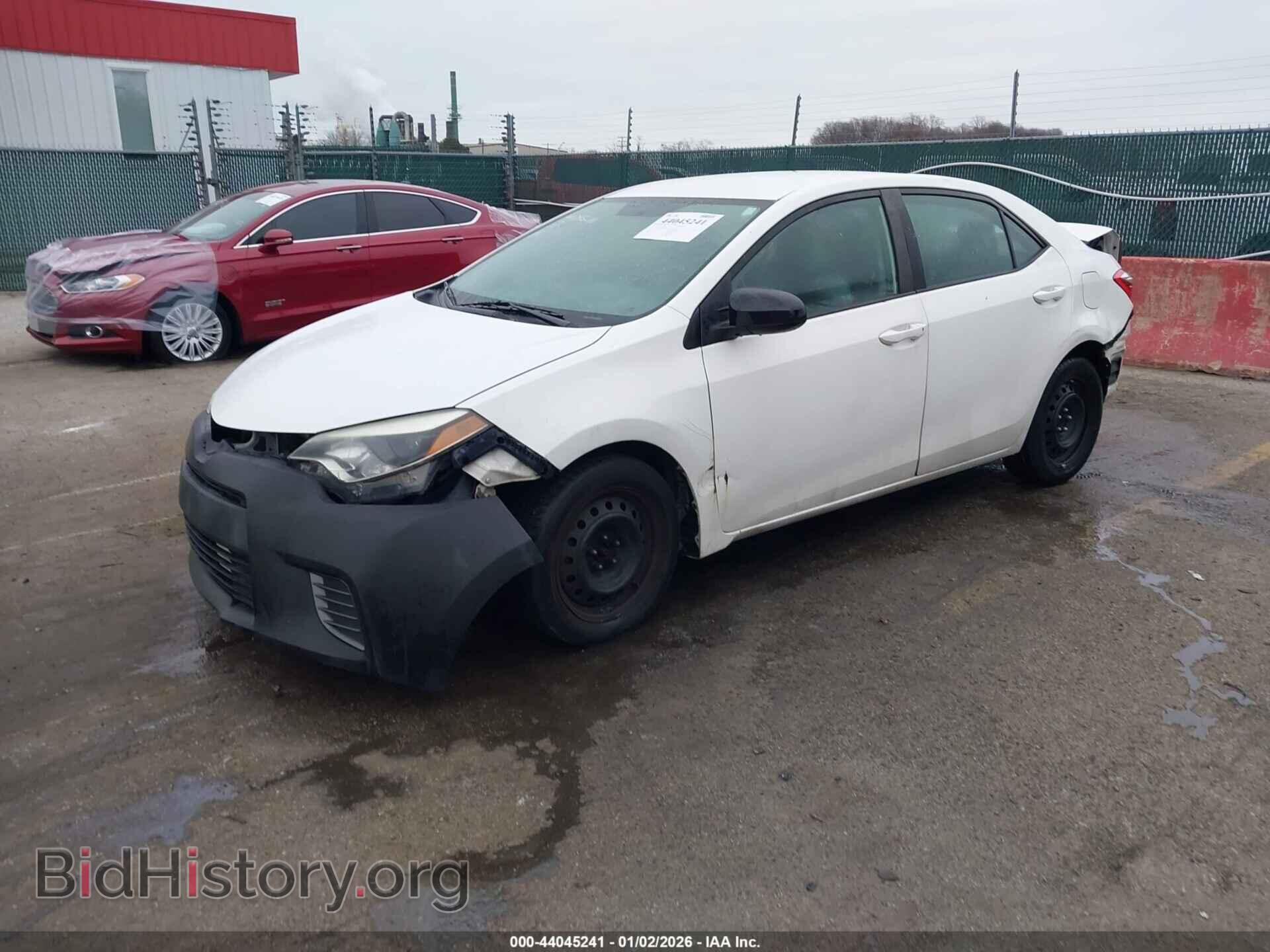2015 TOYOTA COROLLA - VIN: 2T1BURHE2FC452631 - Фото 2