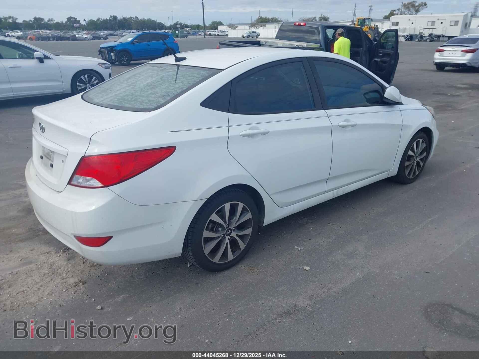 2017 HYUNDAI ACCENT - VIN: KMHCT4AE3HU340720 - Фото 4