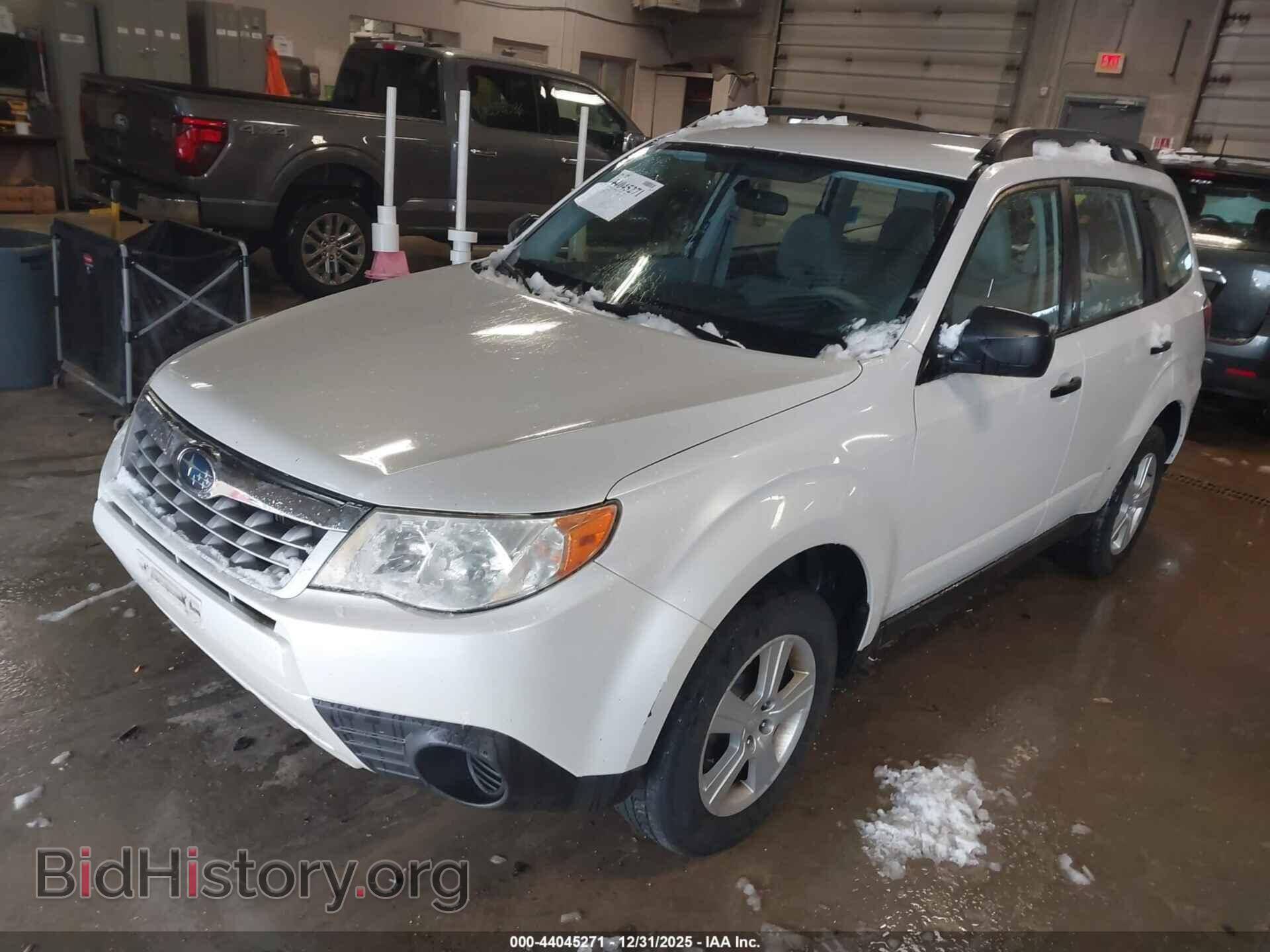 2011 SUBARU FORESTER - VIN: JF2SHBBC9BH719967 - Фото 2