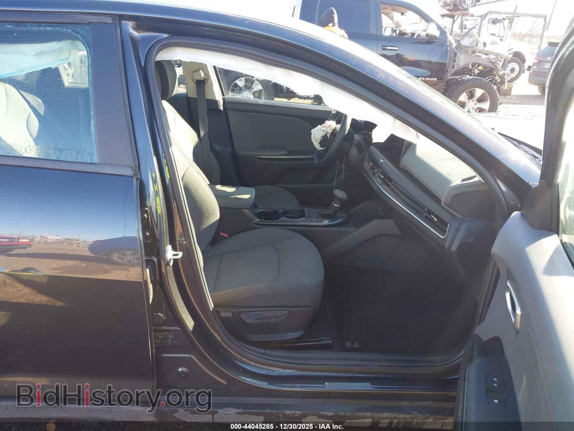 2025 KIA K4 - VIN: 3KPFT4DE5SE122877 - Фото 5