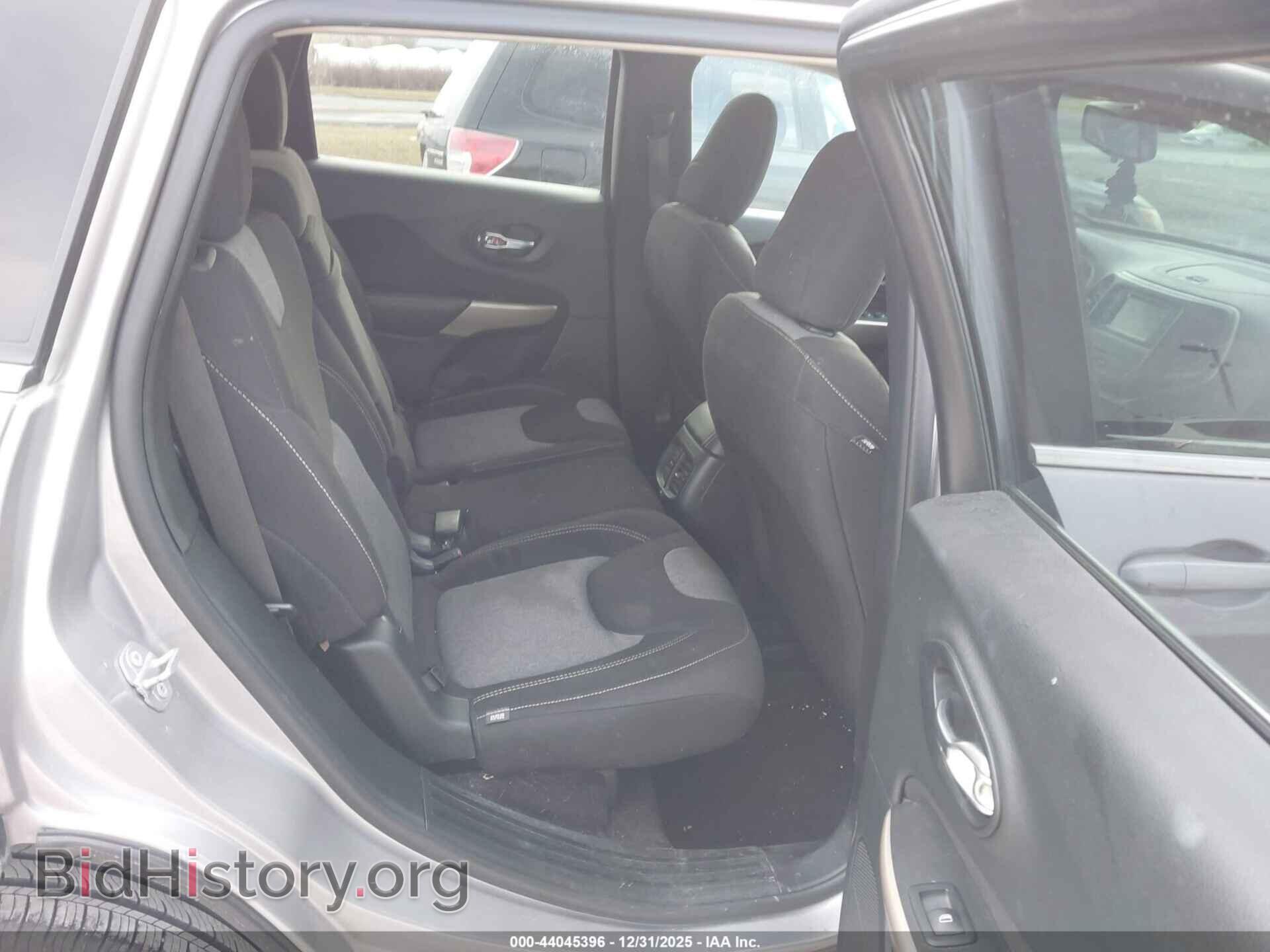2018 JEEP CHEROKEE - VIN: 1C4PJMCB0JD535551 - Фото 8