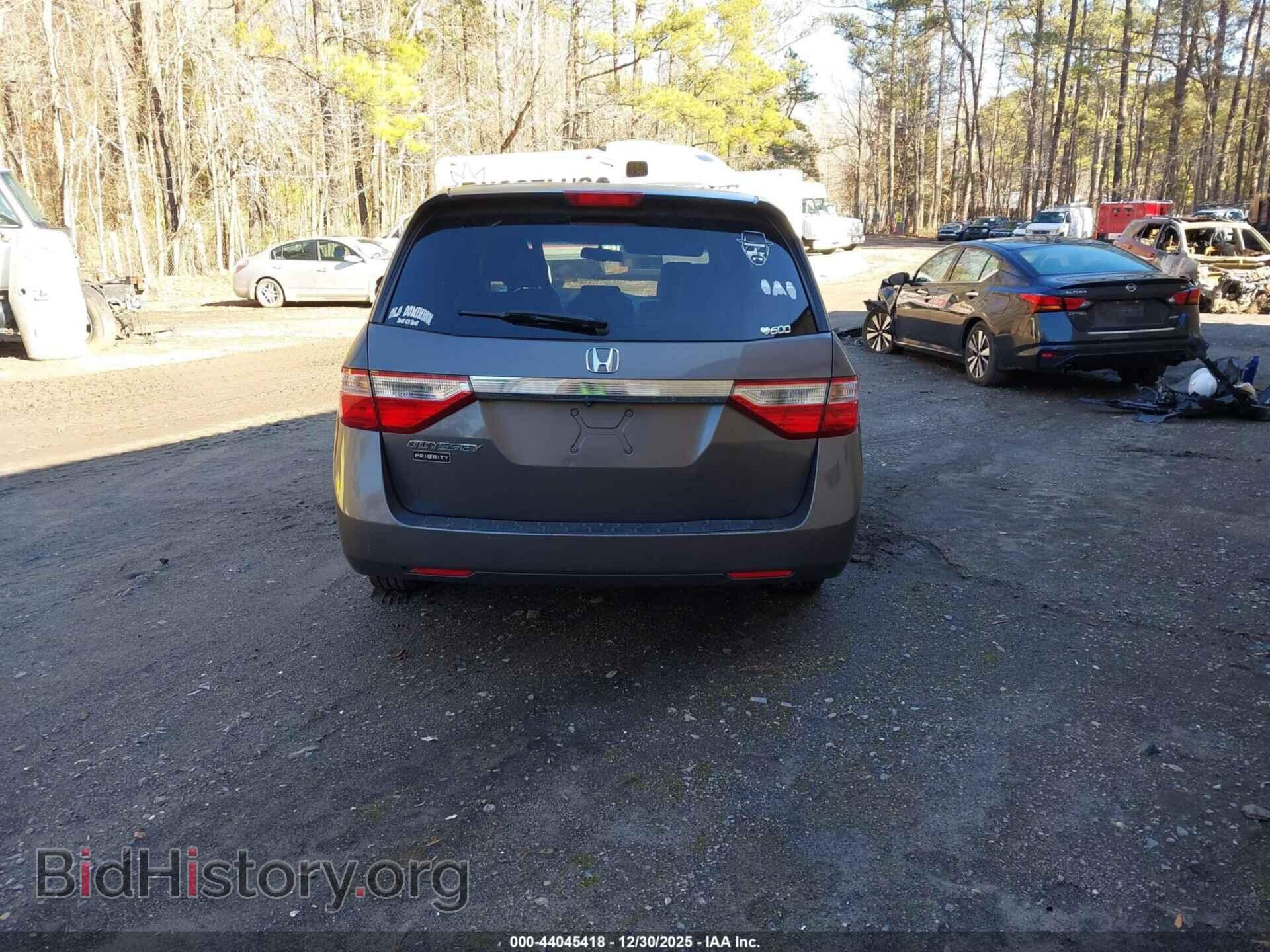2011 HONDA ODYSSEY - VIN: 5FNRL5H61BB071944 - Фото 16