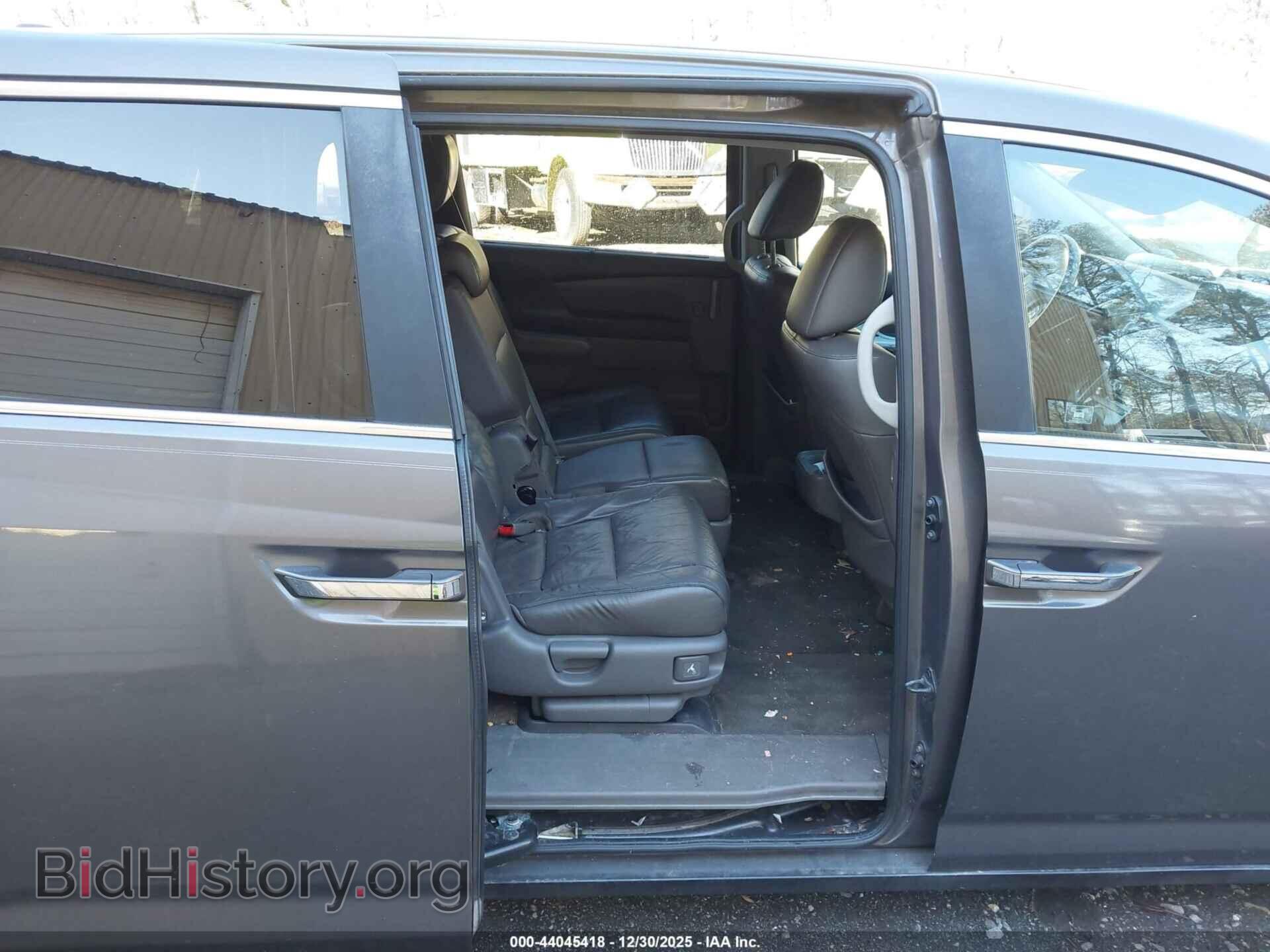 2011 HONDA ODYSSEY - VIN: 5FNRL5H61BB071944 - Фото 8