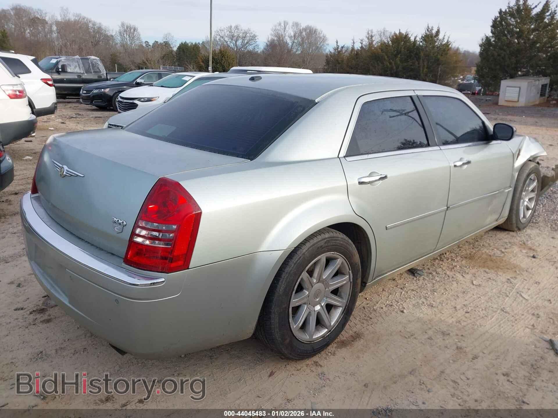 2006 CHRYSLER 300C - VIN: 2C3LA63H56H249823 - Фото 4