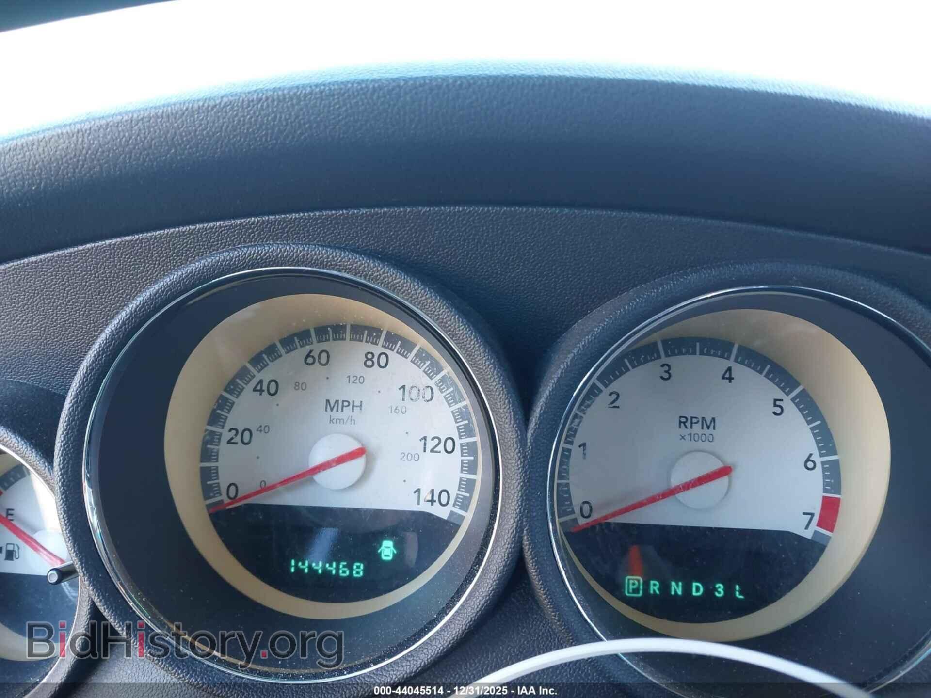 2010 DODGE CHARGER - VIN: 2B3CA3CV2AH285558 - Фото 7