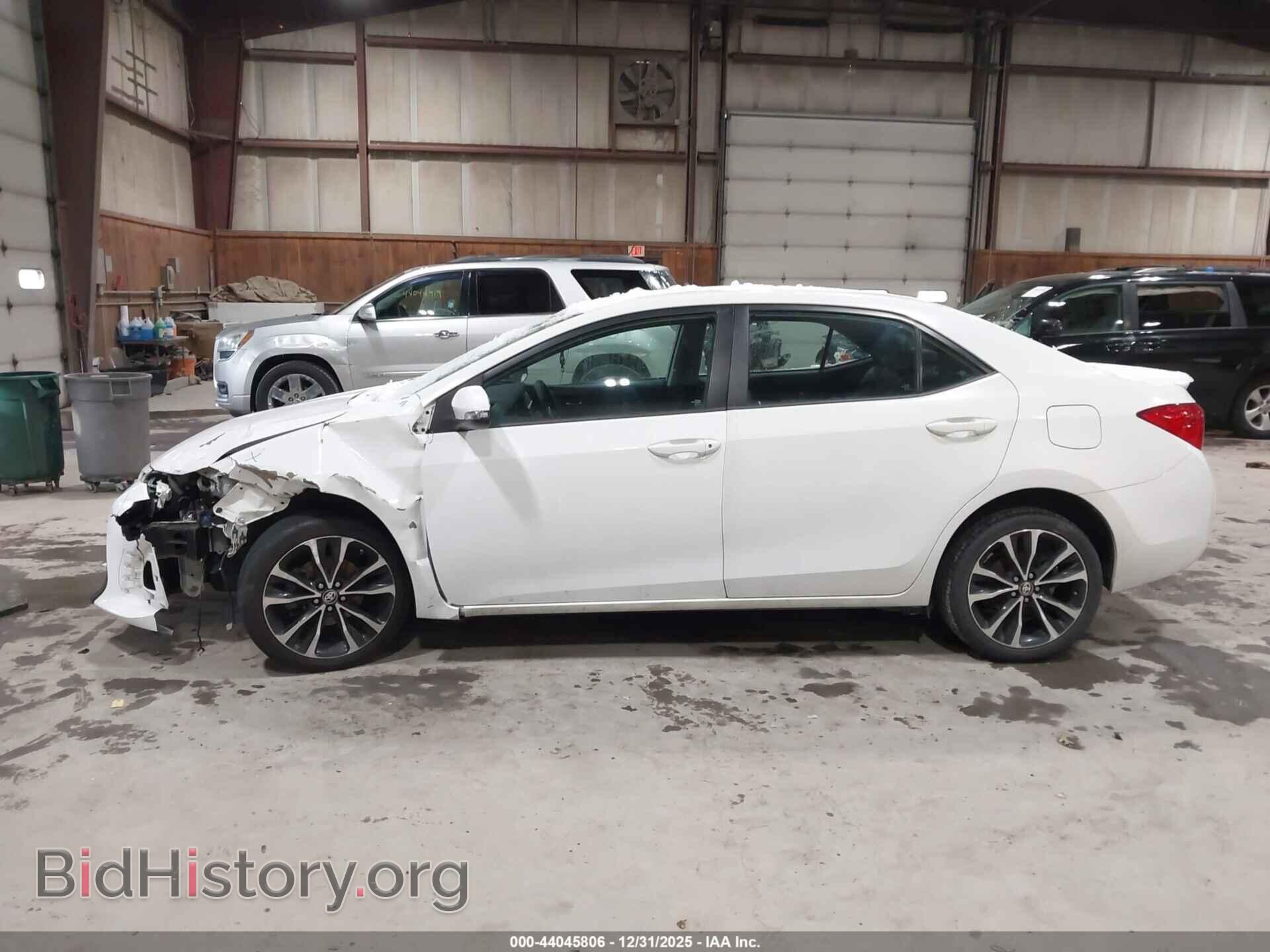 2017 TOYOTA COROLLA - VIN: 2T1BURHE9HC802484 - Фото 14