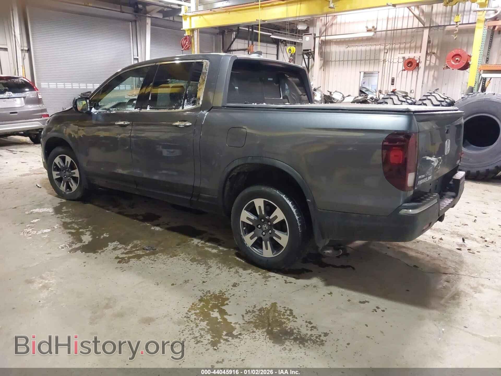 2018 HONDA RIDGELINE - VIN: 5FPYK3F75JB007569 - Фото 3
