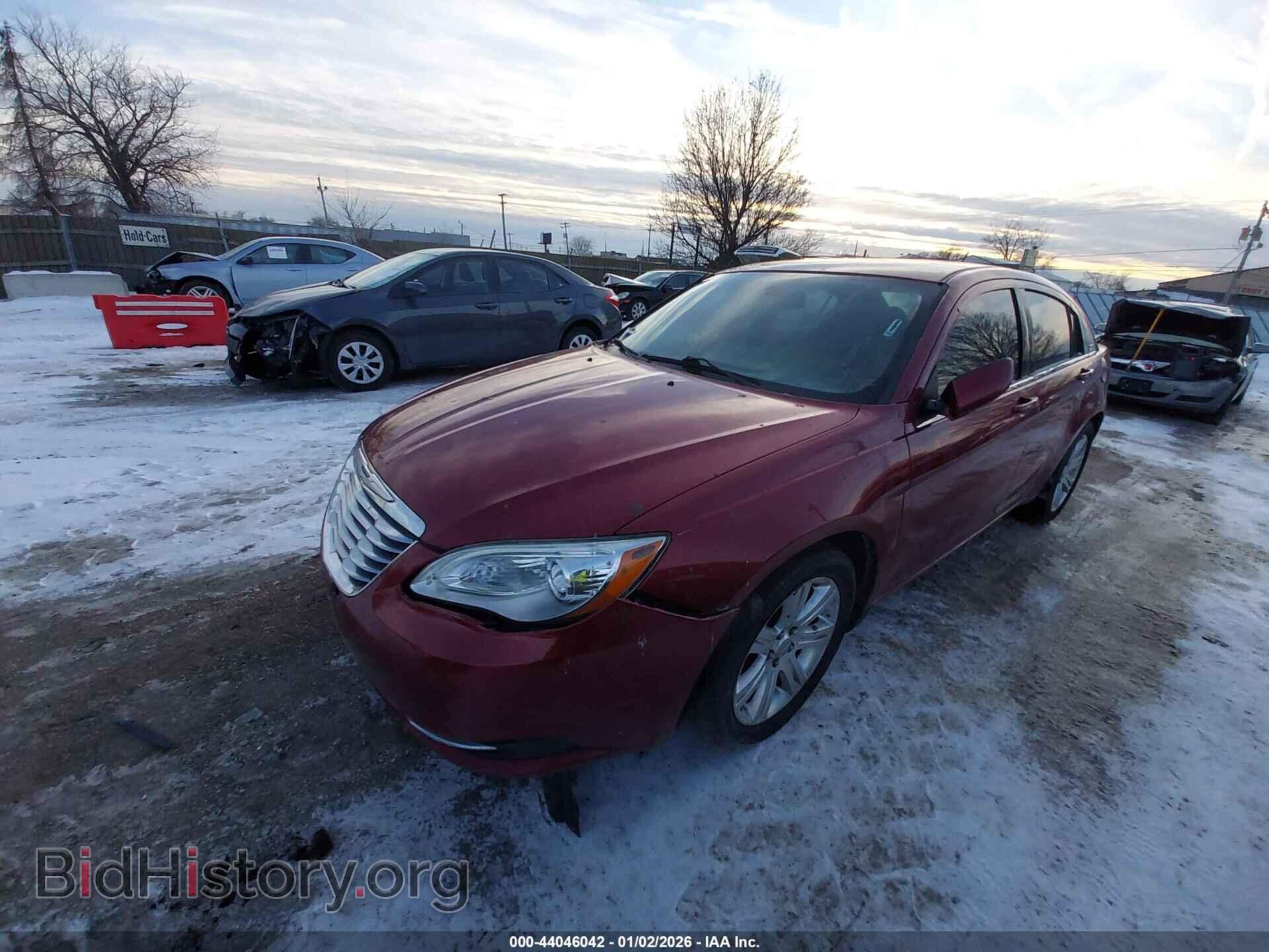 2012 CHRYSLER 200 - VIN: 1C3CCBBG0CN234063 - Photo 2