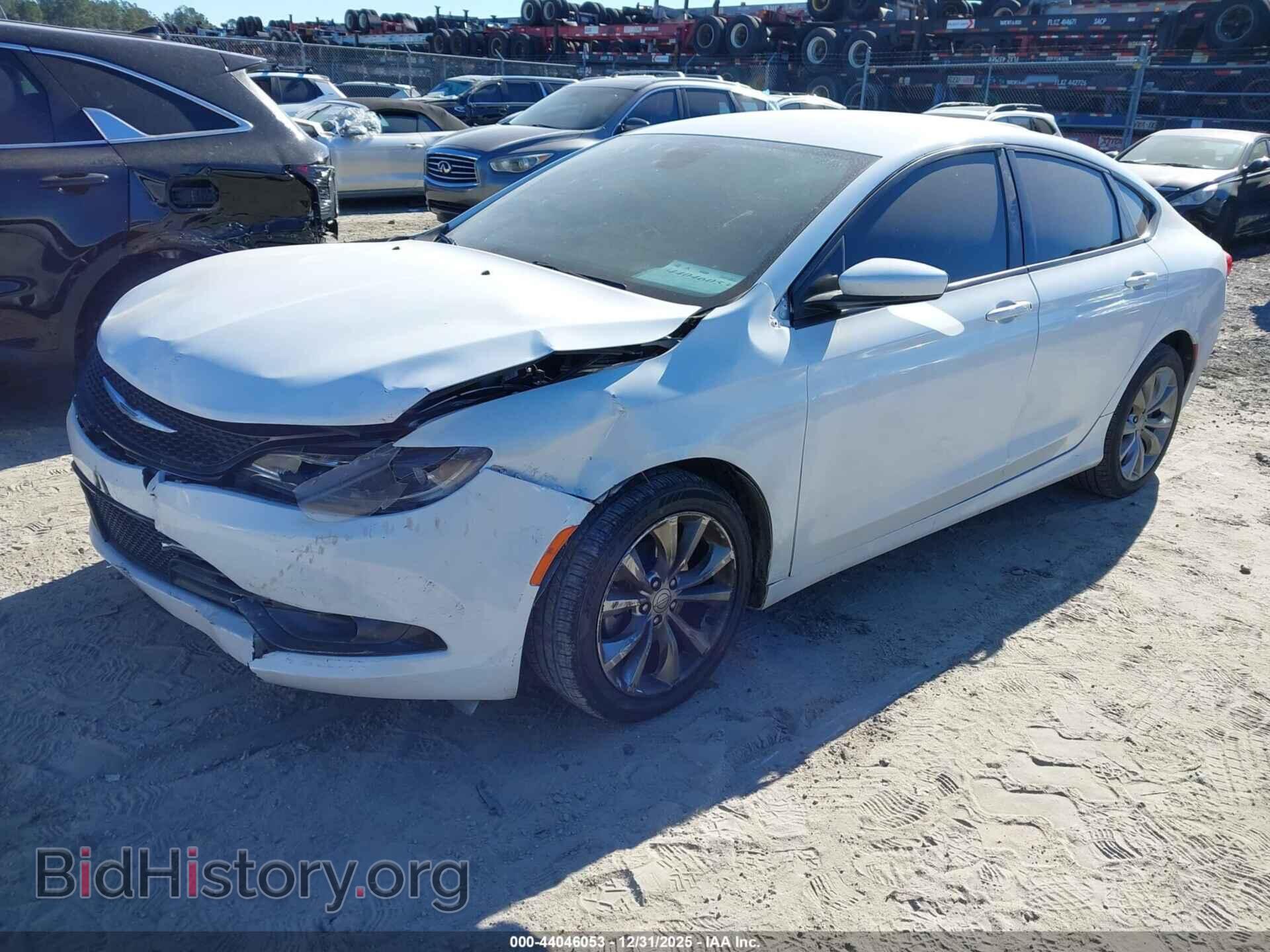 2015 CHRYSLER 200 - VIN: 1C3CCCBB0FN675433 - Photo 2