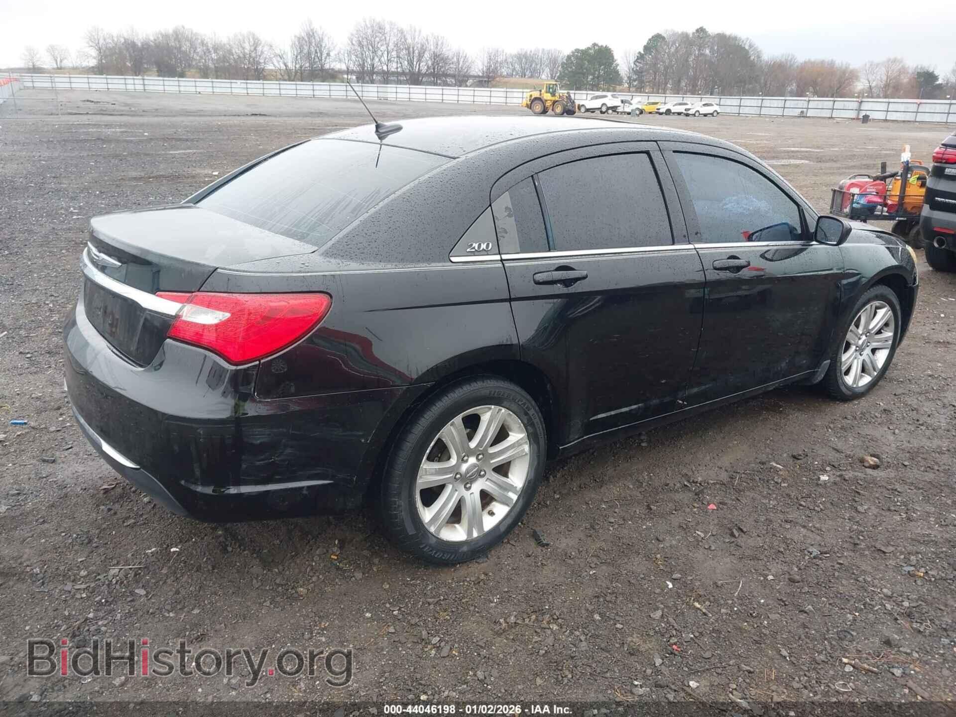 2012 CHRYSLER 200 - VIN: 1C3CCBBG7CN130976 - Фото 4
