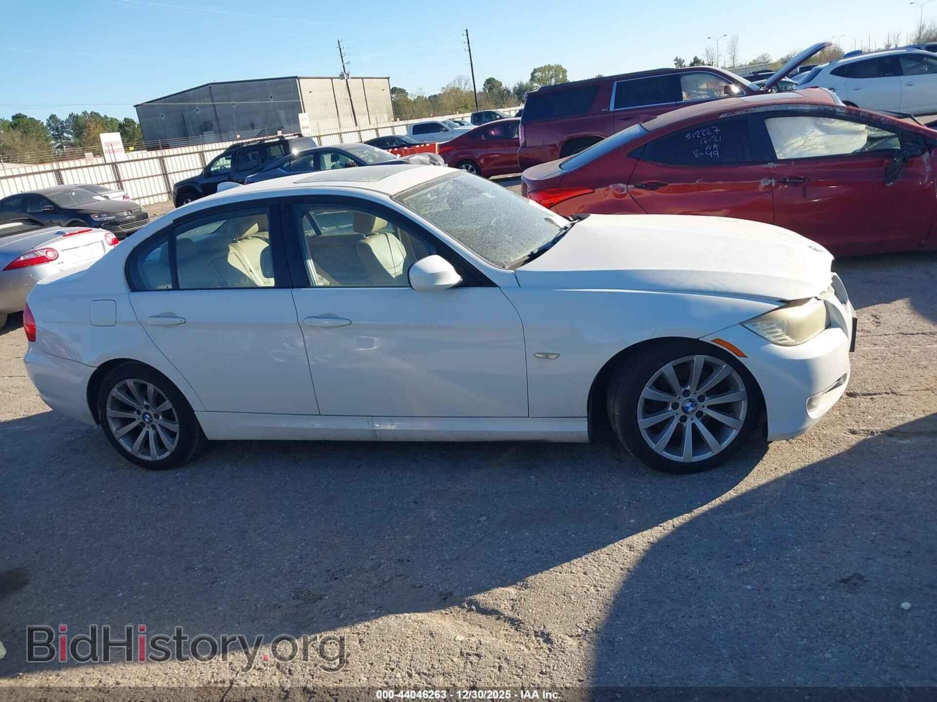 2011 BMW 328I - VIN: WBAPH7C51BE675009 - Photo 13