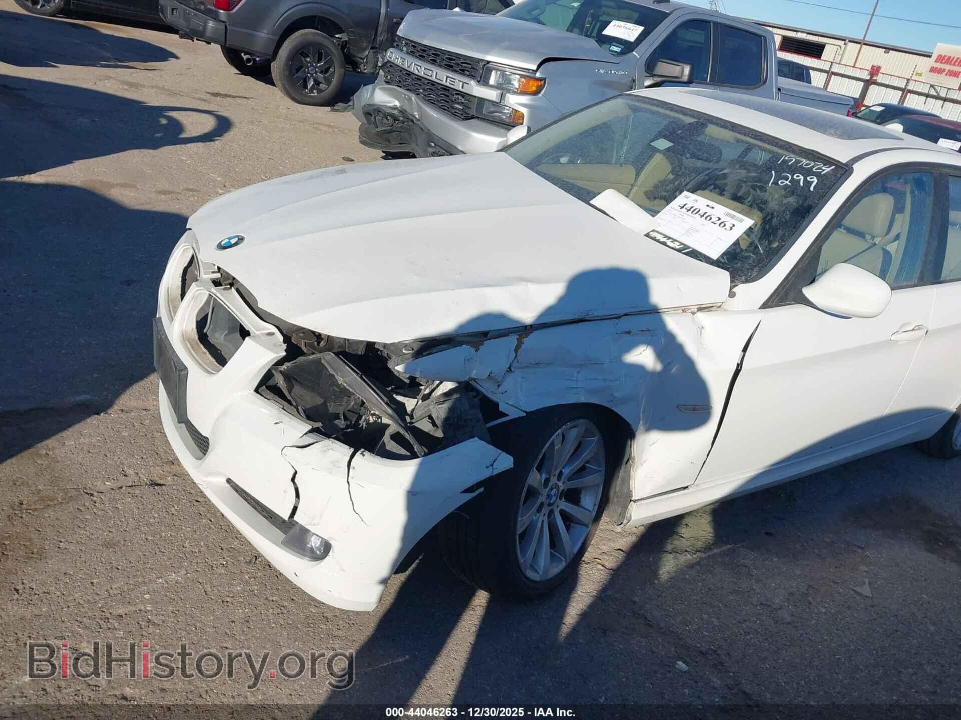 2011 BMW 328I - VIN: WBAPH7C51BE675009 - Photo 6