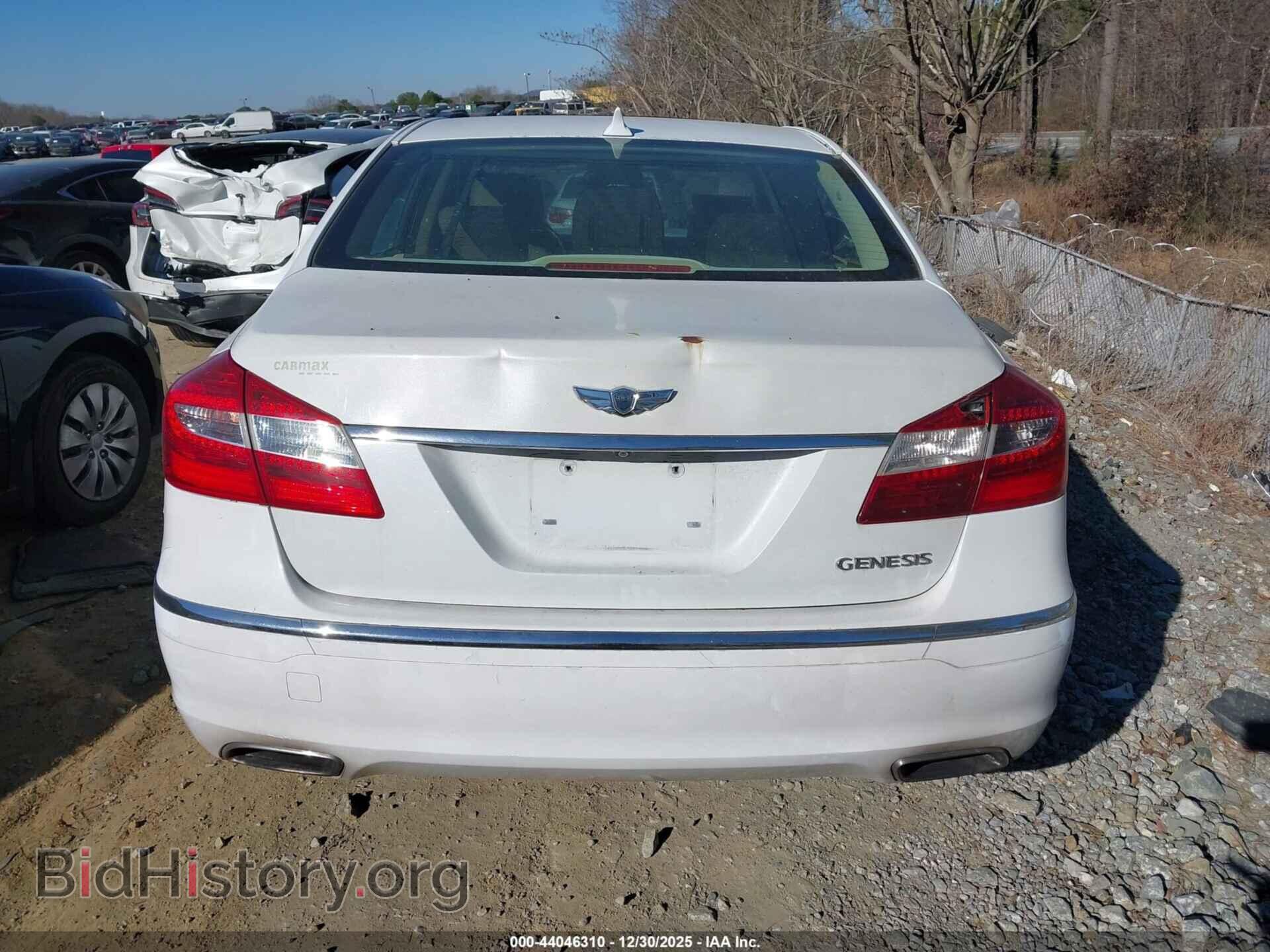 2014 HYUNDAI GENESIS - VIN: KMHGC4DD8EU265965 - Фото 16