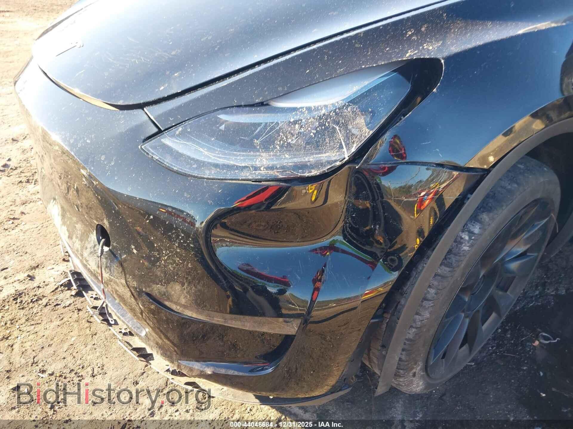 2024 TESLA MODEL Y - VIN: 7SAYGDEE2RA214710 - Фото 6
