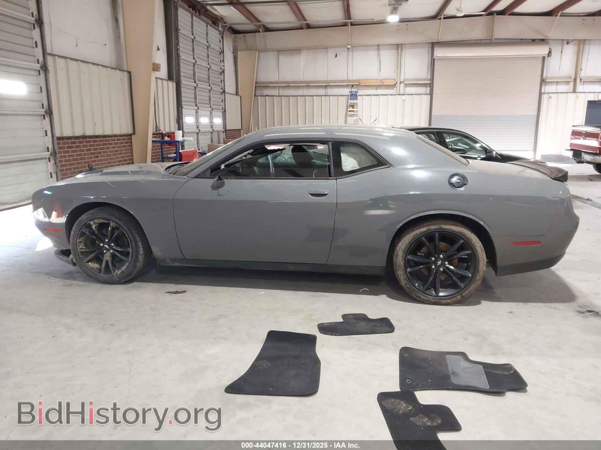 2018 DODGE CHALLENGER - VIN: 2C3CDZAG1JH332631 - Фото 13